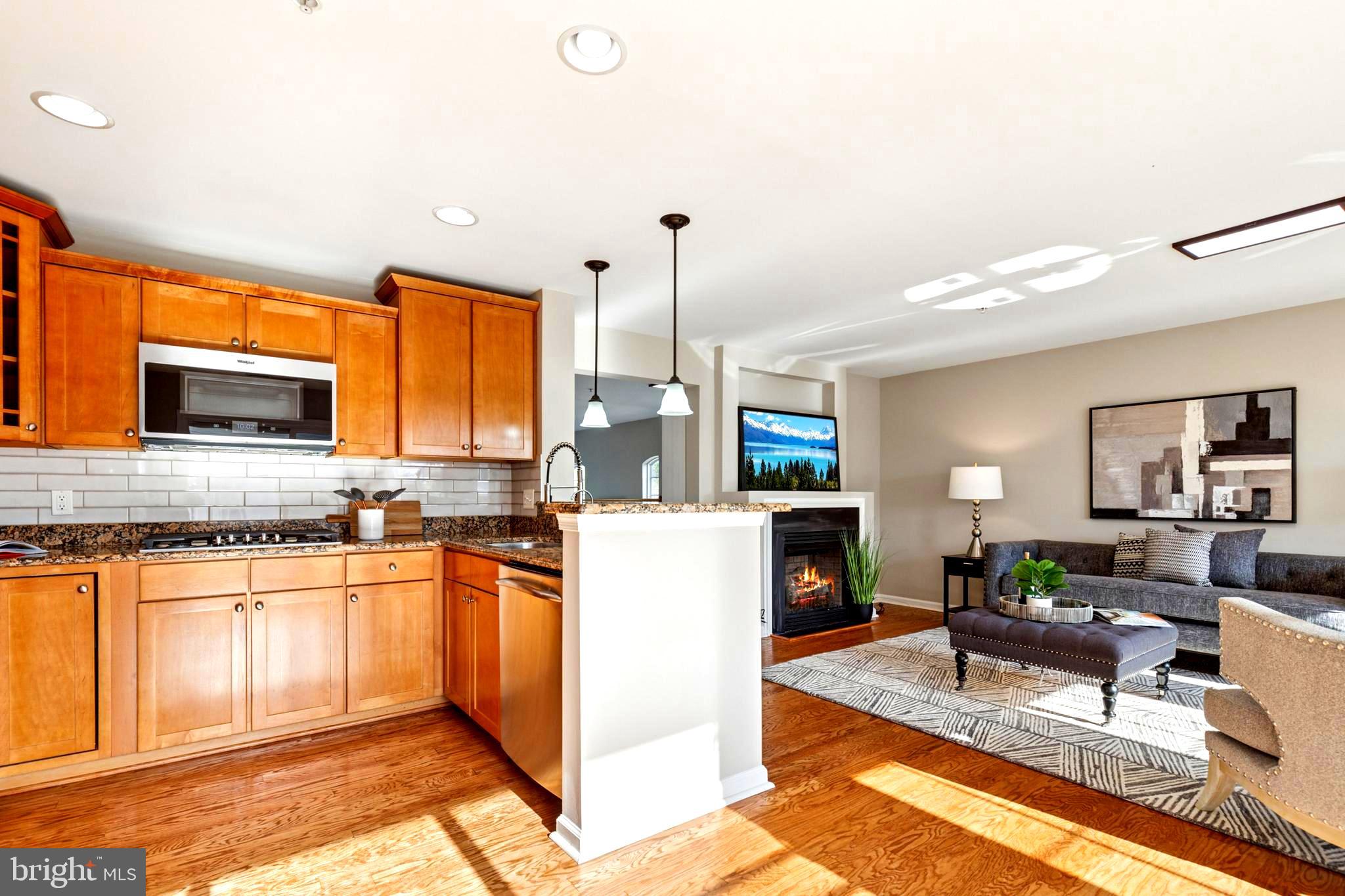 CENTREVILLE CROSSING - Residential