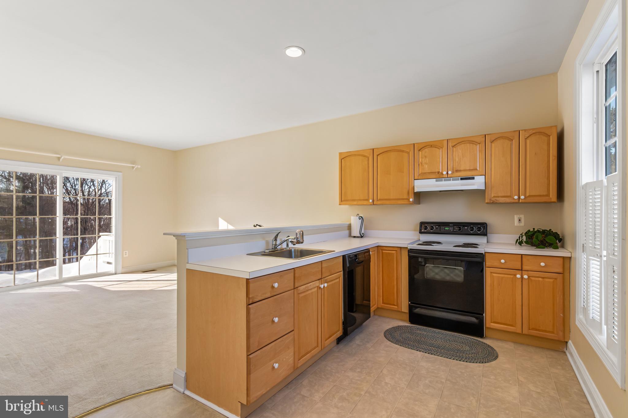 BLUEBIRD HILLS - Residential