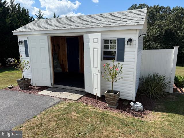 BLUEBIRD HILLS - Residential