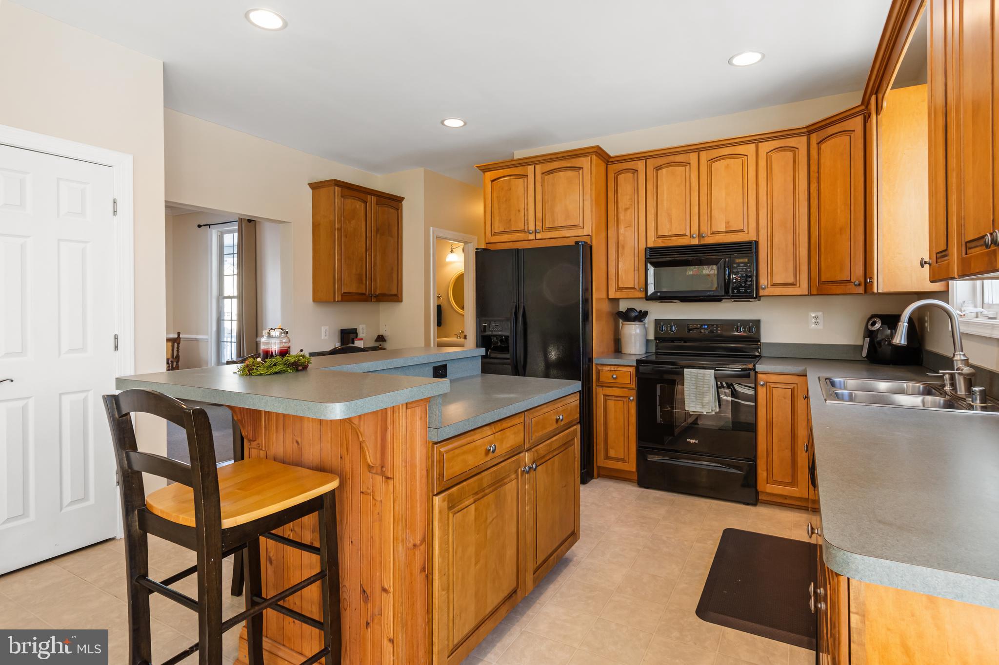 BLUEBIRD HILLS - Residential