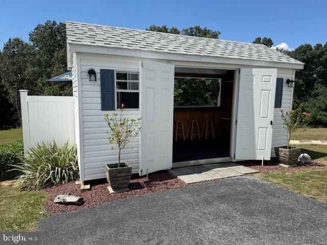 BLUEBIRD HILLS - Residential