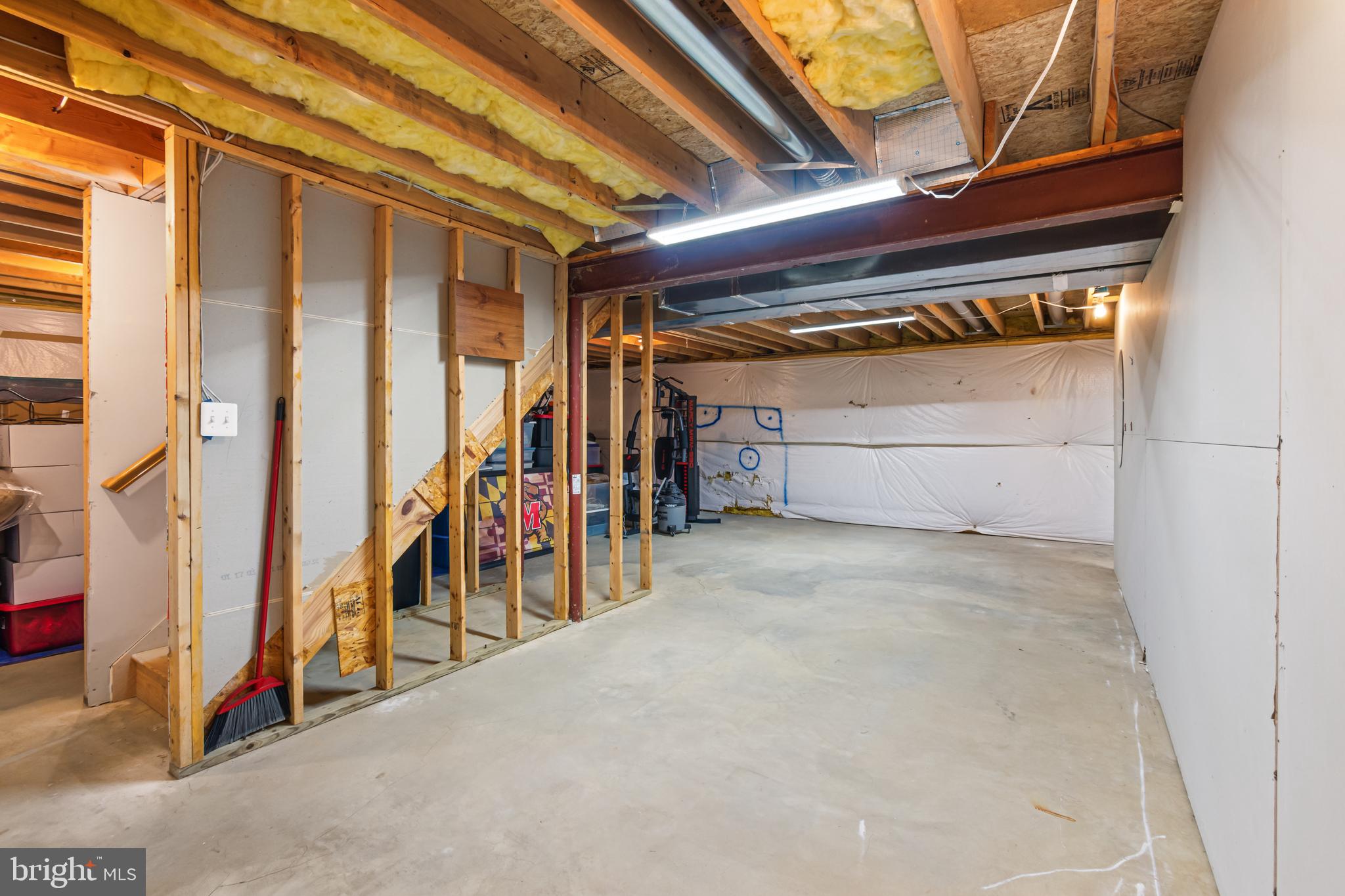 BLUEBIRD HILLS - Residential