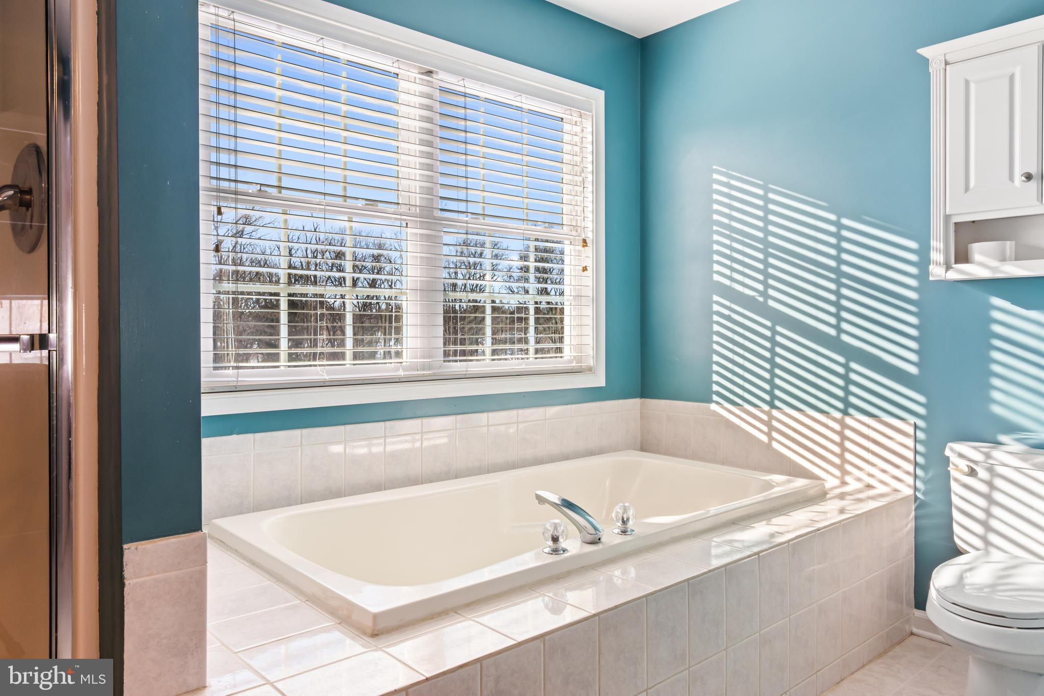 BLUEBIRD HILLS - Residential