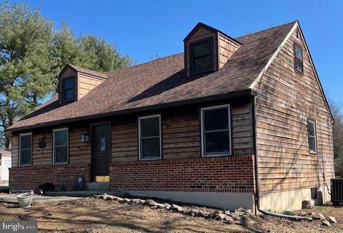 202 REBECCA LANE COATESVILLE PA 19320