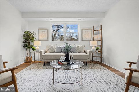 Condo For Sale - 12004 Tarragon Road #H<br/> REISTERSTOWN, MD 21136