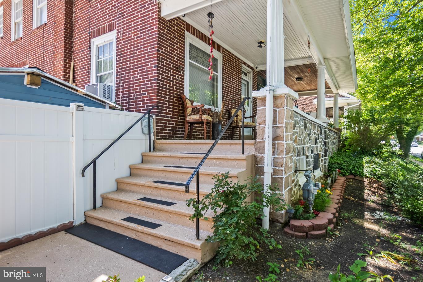 1511 PALM STREET