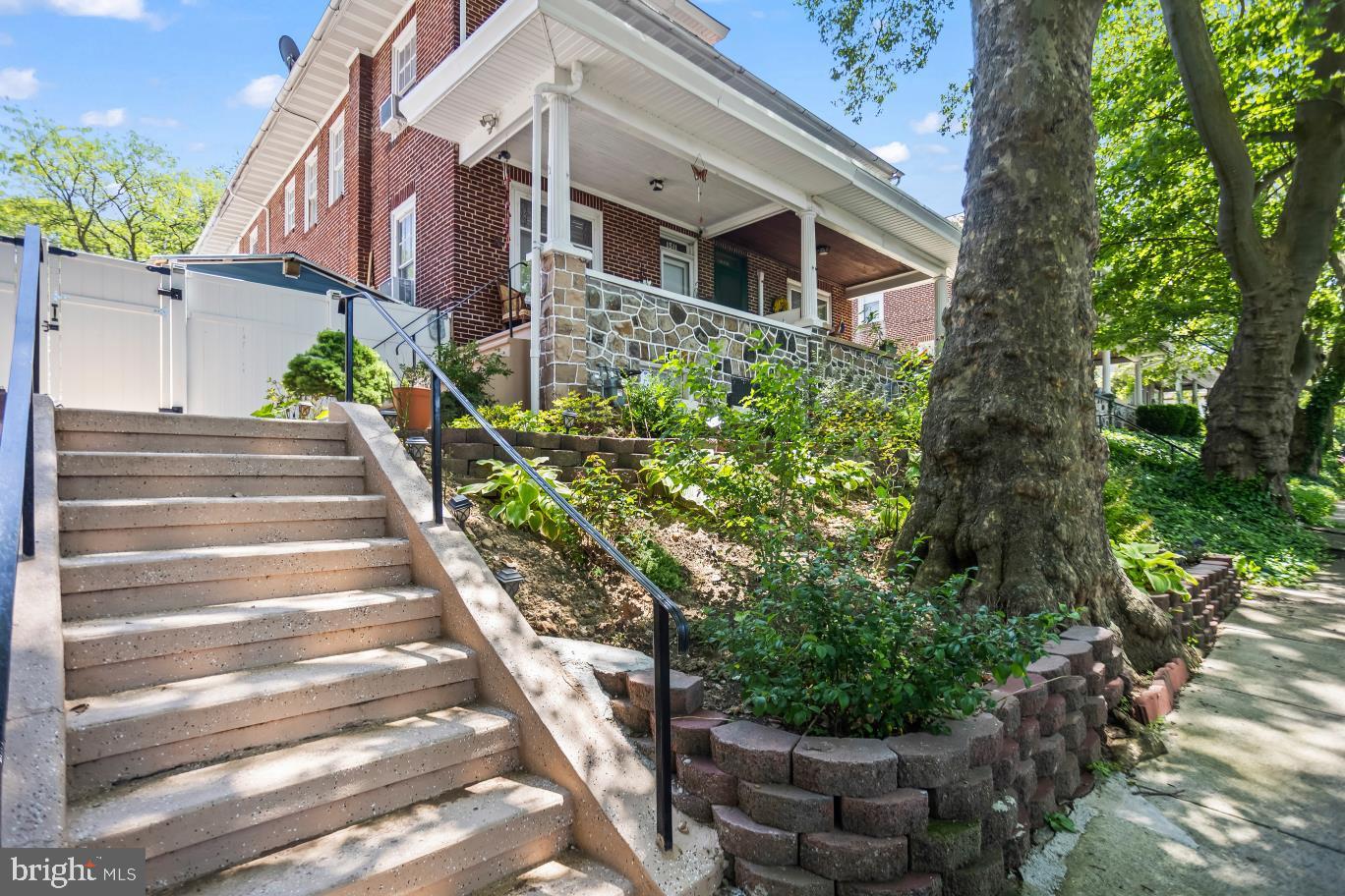 1511 PALM STREET