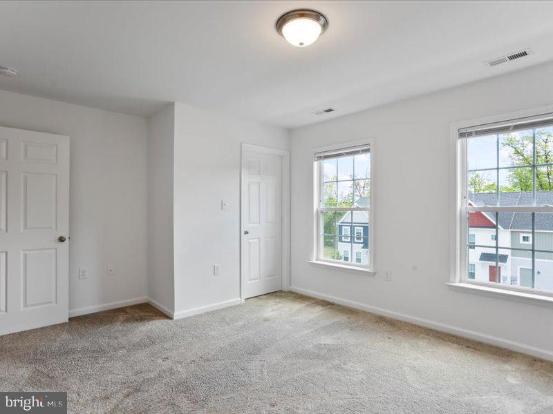 BRIDLE CREEK - Residential