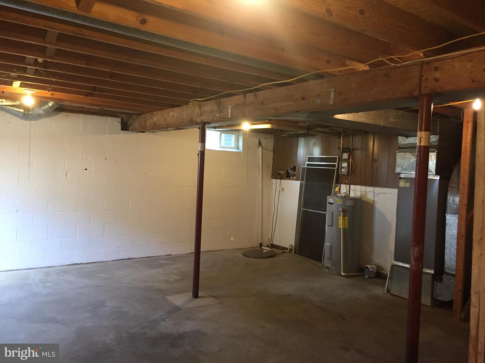 CHESTERFIELD - Residential Lease