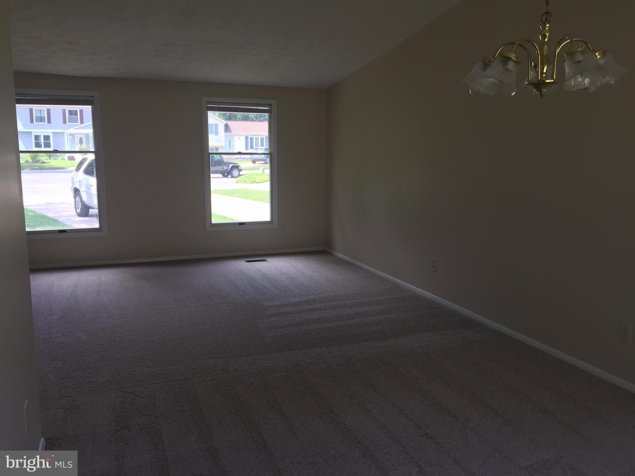 CHESTERFIELD - Residential Lease