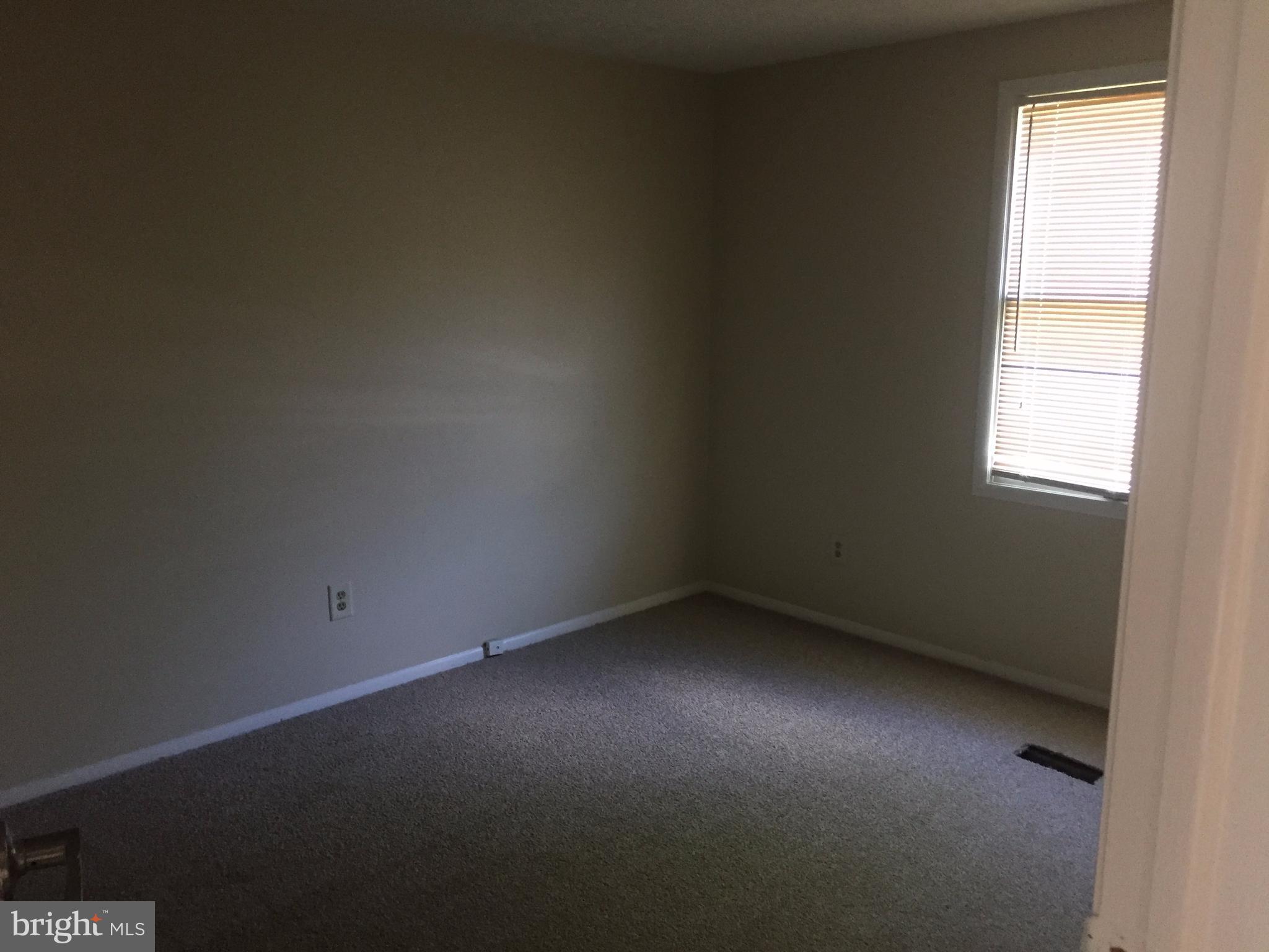 CHESTERFIELD - Residential Lease