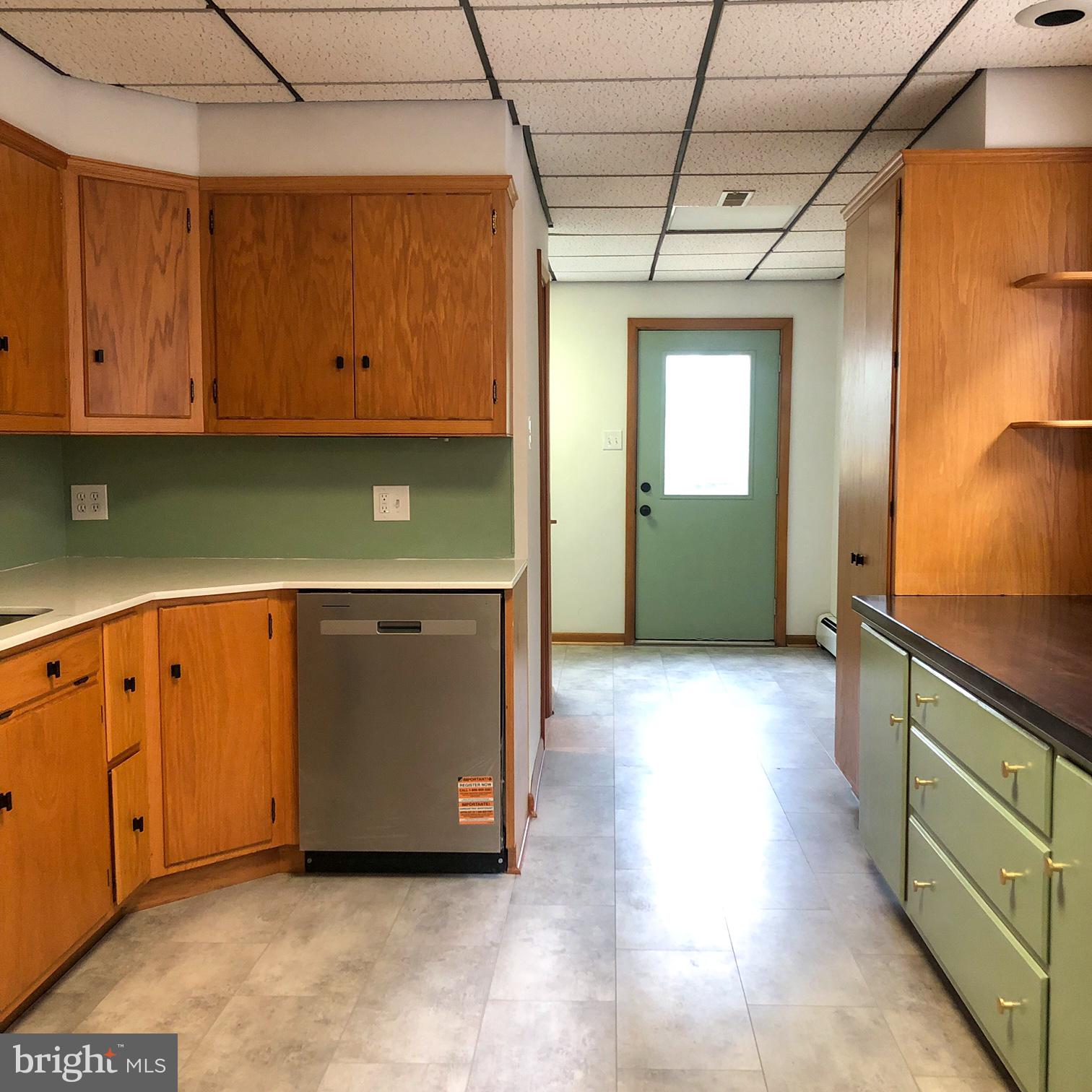 352 W ORANGE STREET