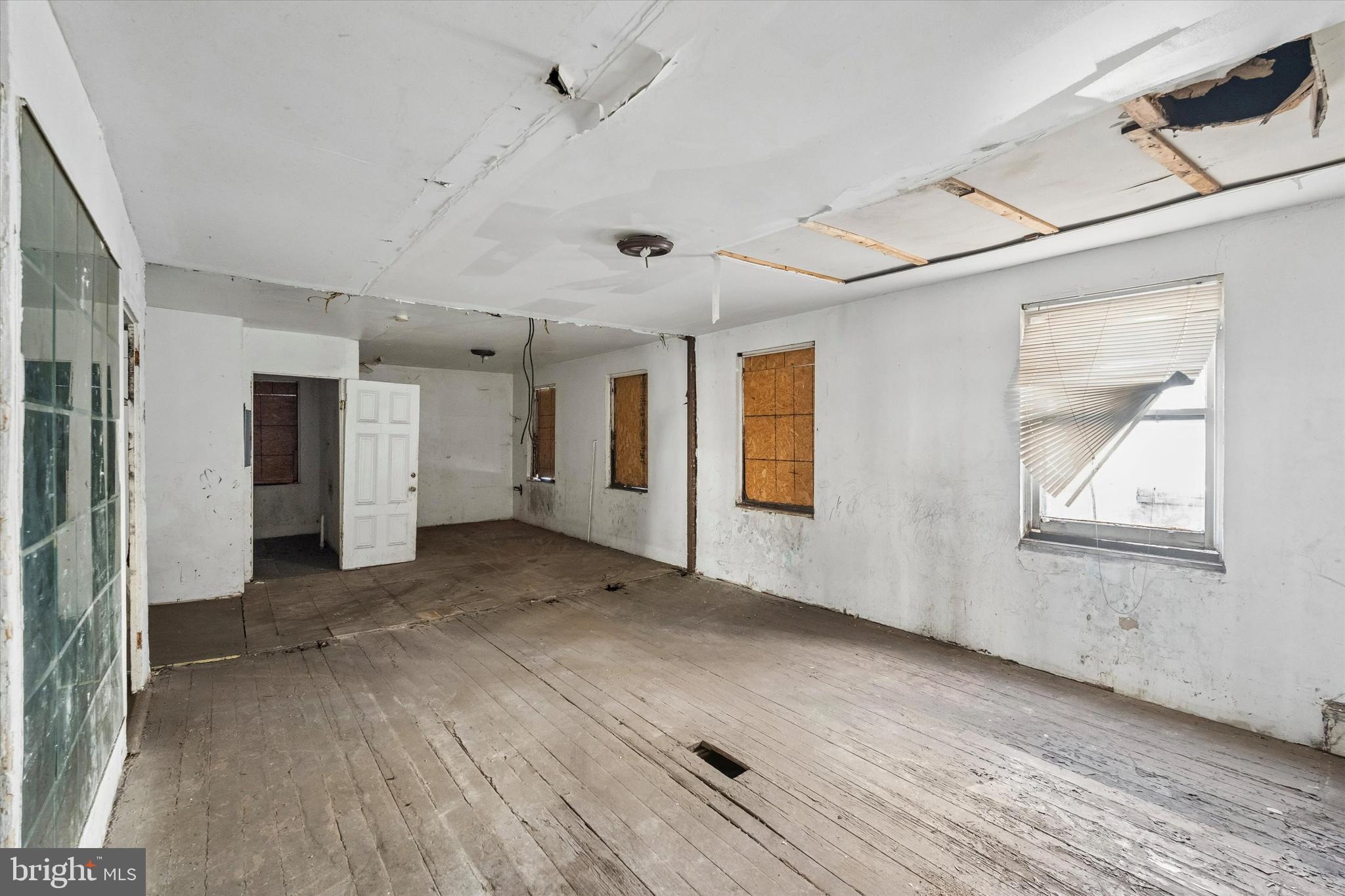 PARKSIDE - Residential Income