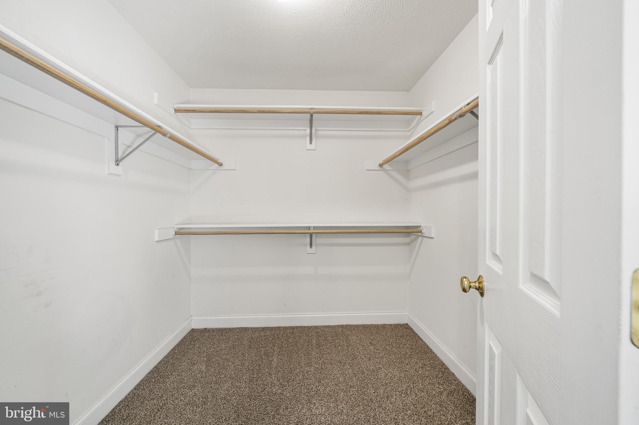 LAKE JAMESON SUB - Residential