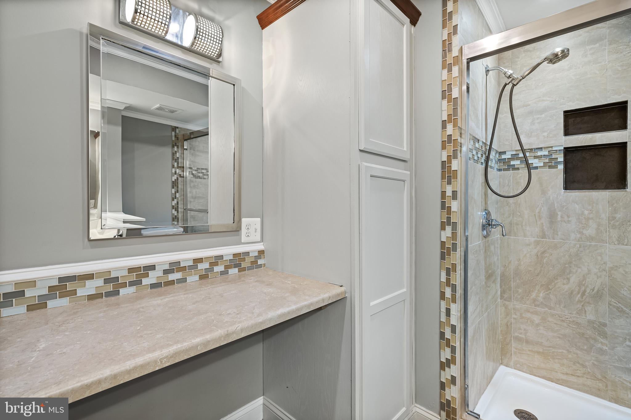 LAKE JAMESON SUB - Residential