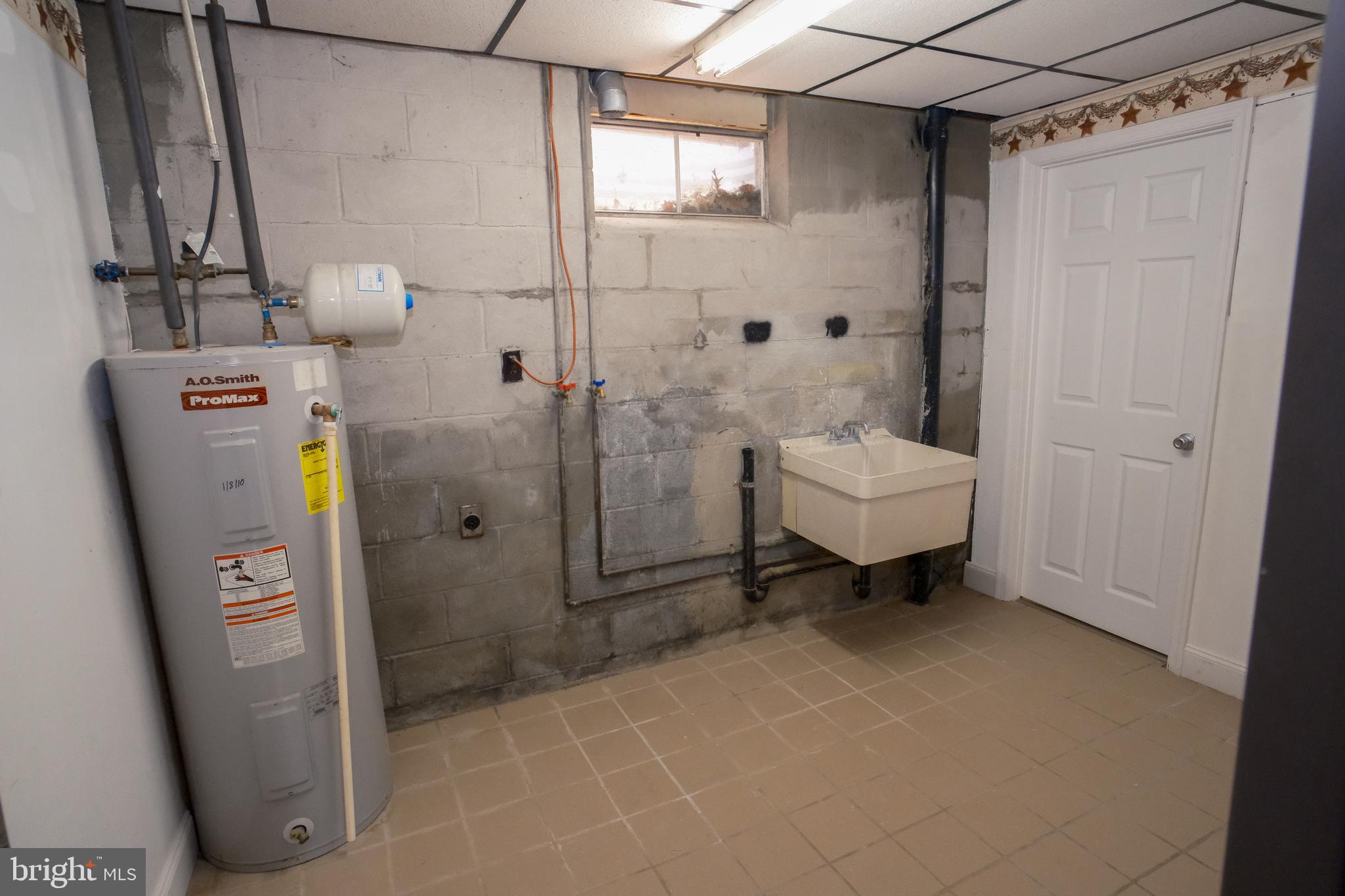 KNOBLEY ESTATES - Residential