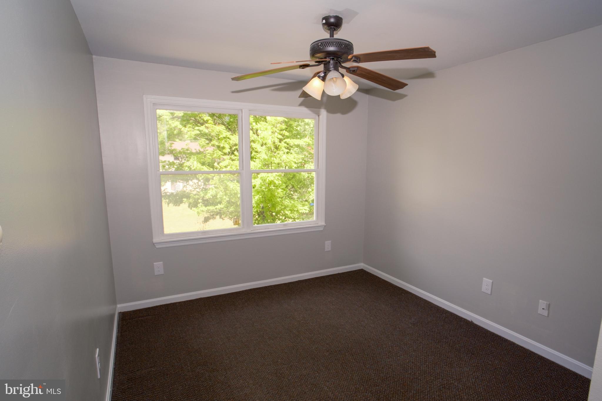 KNOBLEY ESTATES - Residential