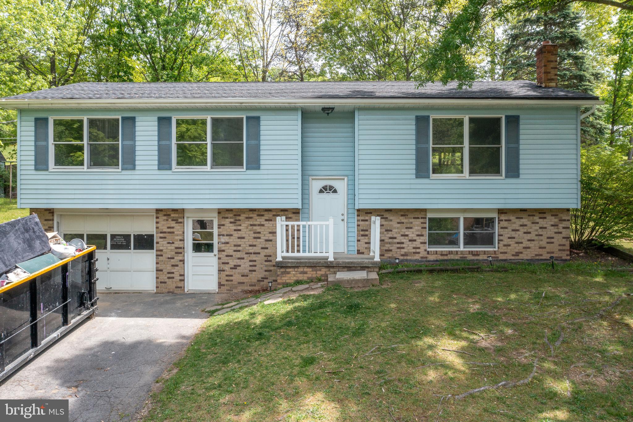 KNOBLEY ESTATES - Residential