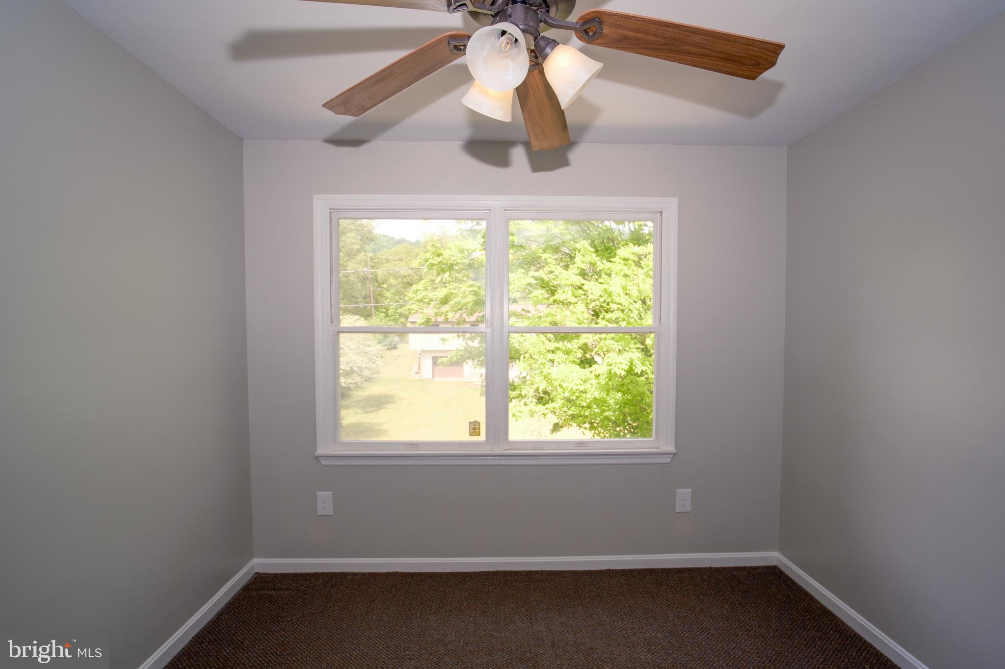 KNOBLEY ESTATES - Residential