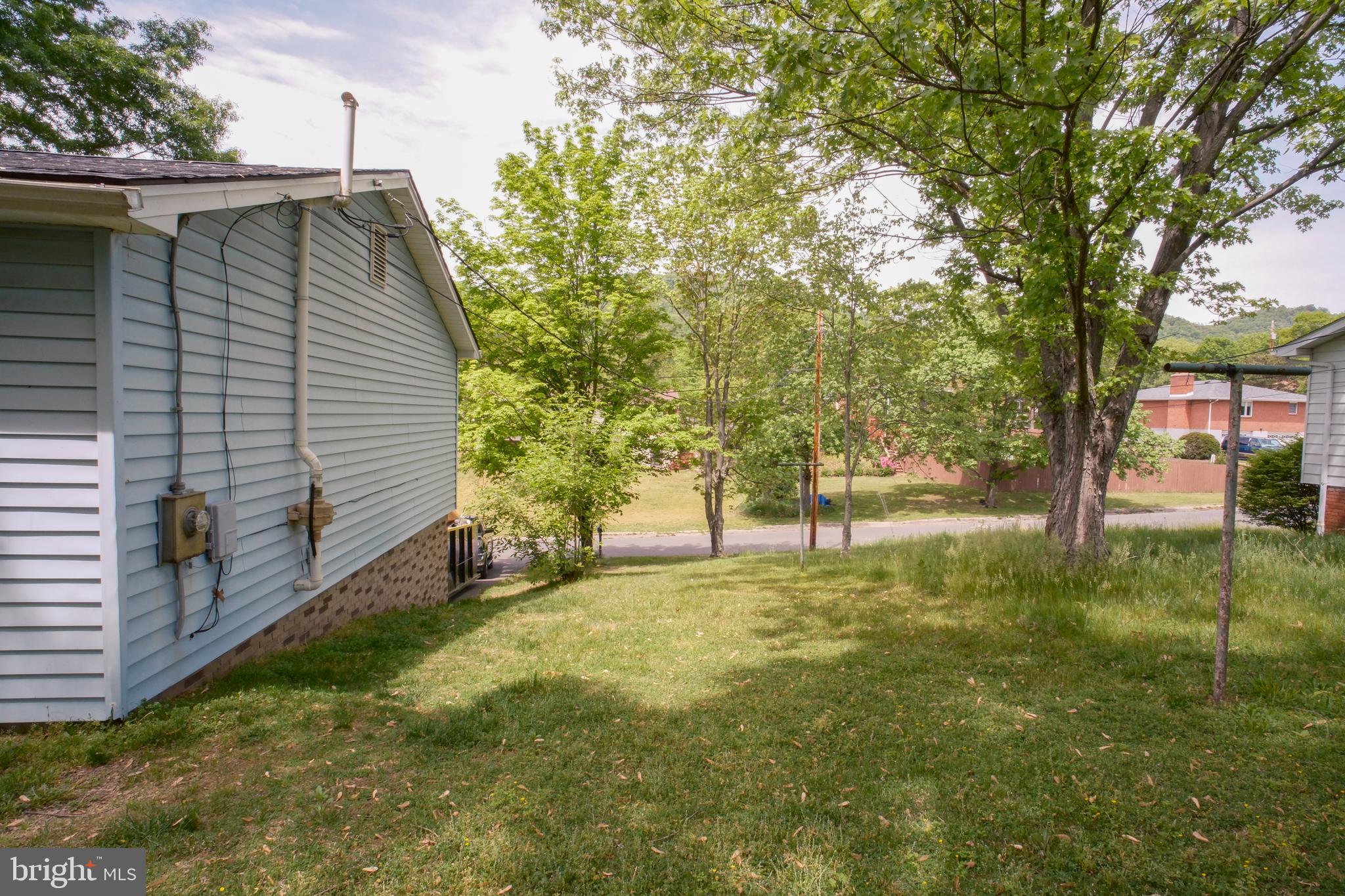 KNOBLEY ESTATES - Residential