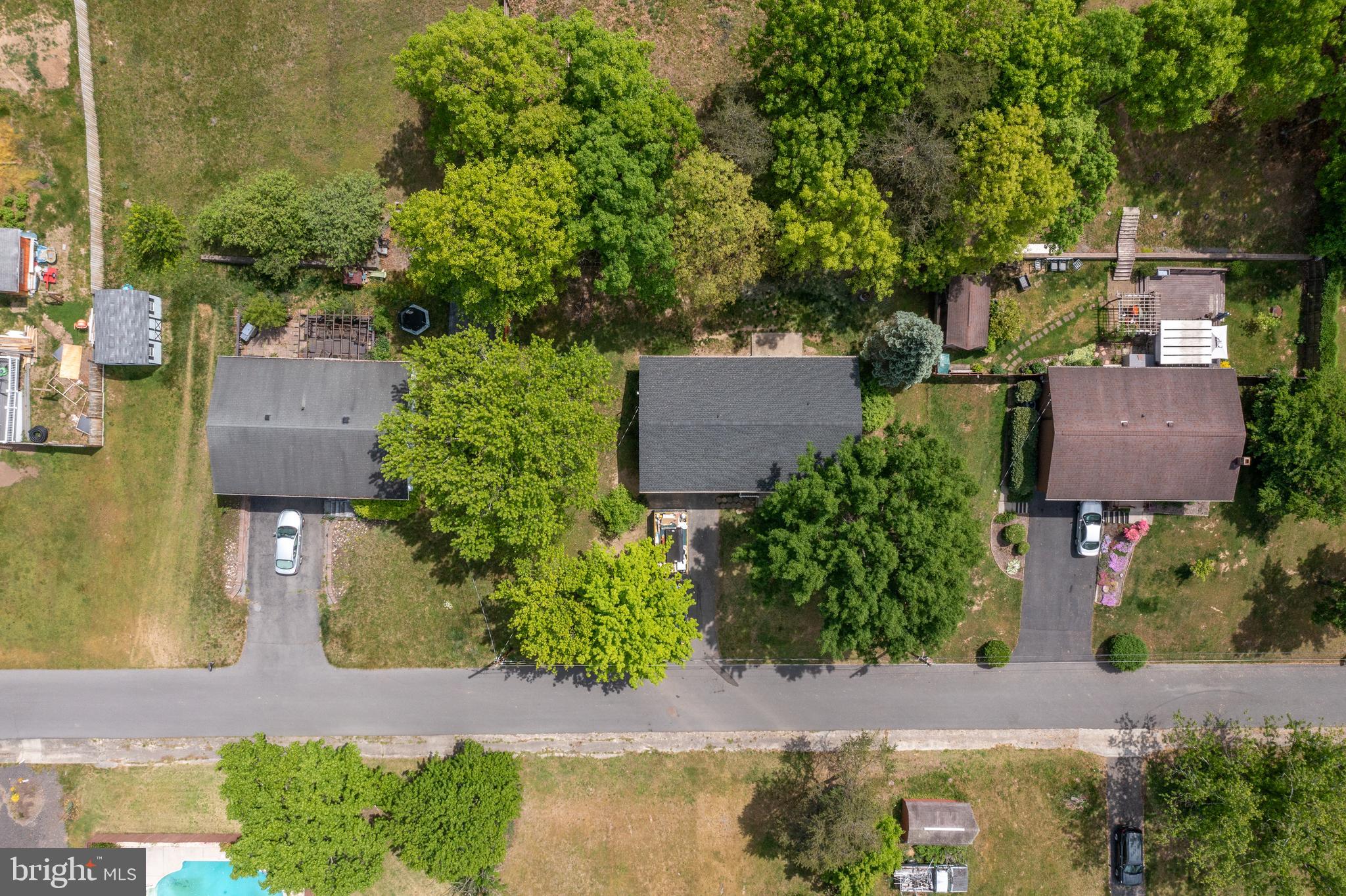 KNOBLEY ESTATES - Residential