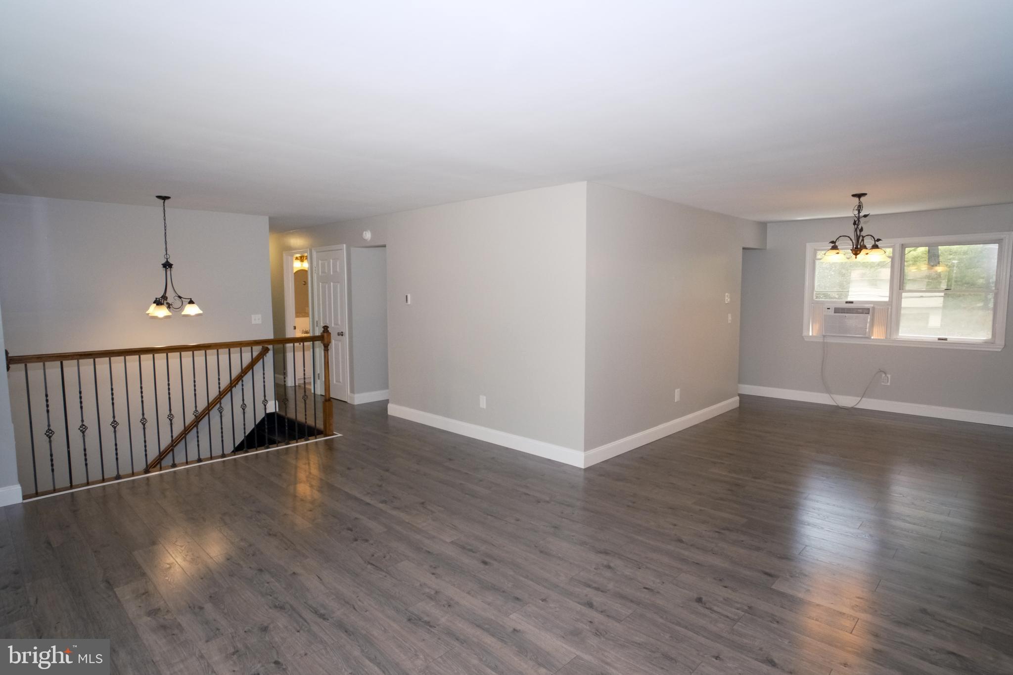 KNOBLEY ESTATES - Residential