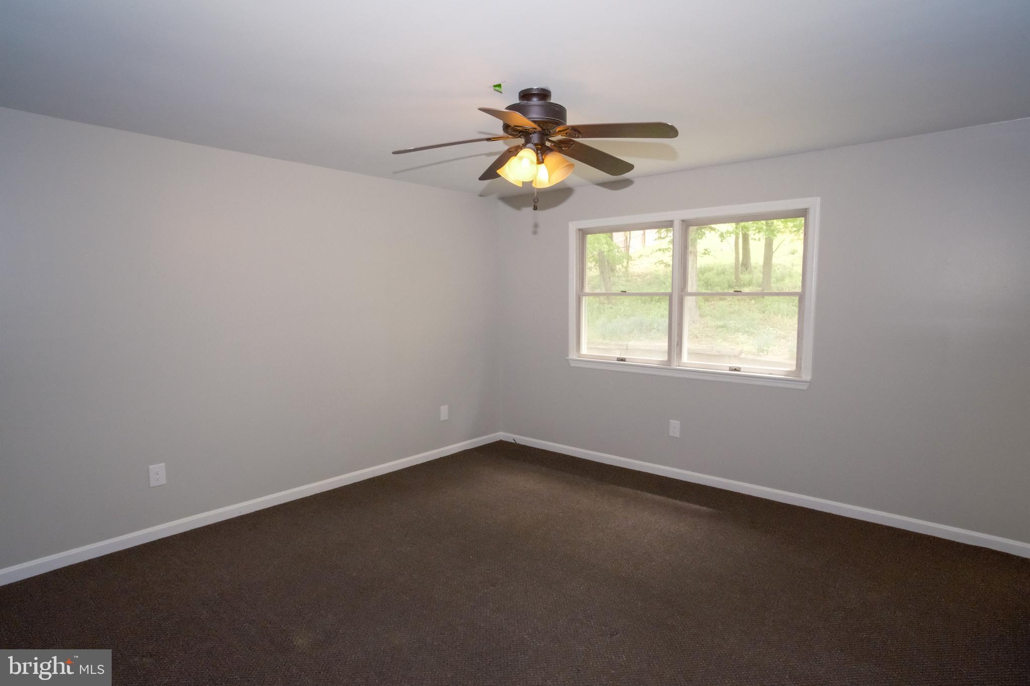 KNOBLEY ESTATES - Residential