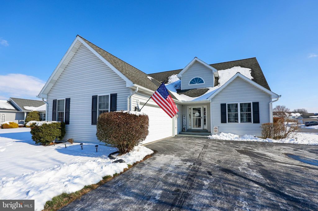 Photo of 259 Blossom Trail, MOUNT JOY, PA 17552 (MLS # PALA2063472)