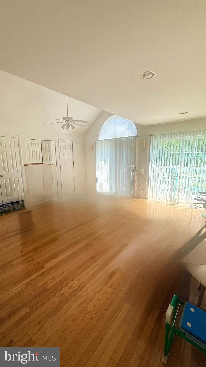 SPRING COVE - Residential