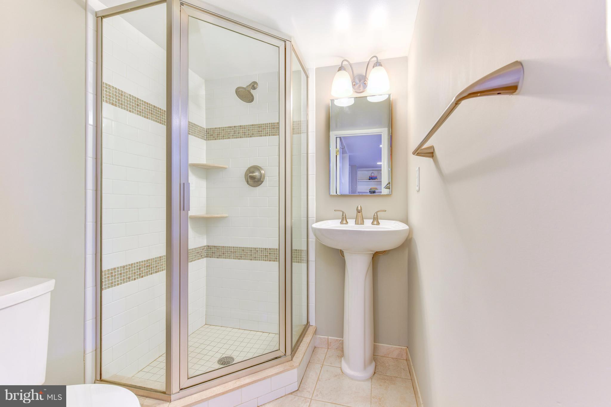 LYNHAVEN - Residential