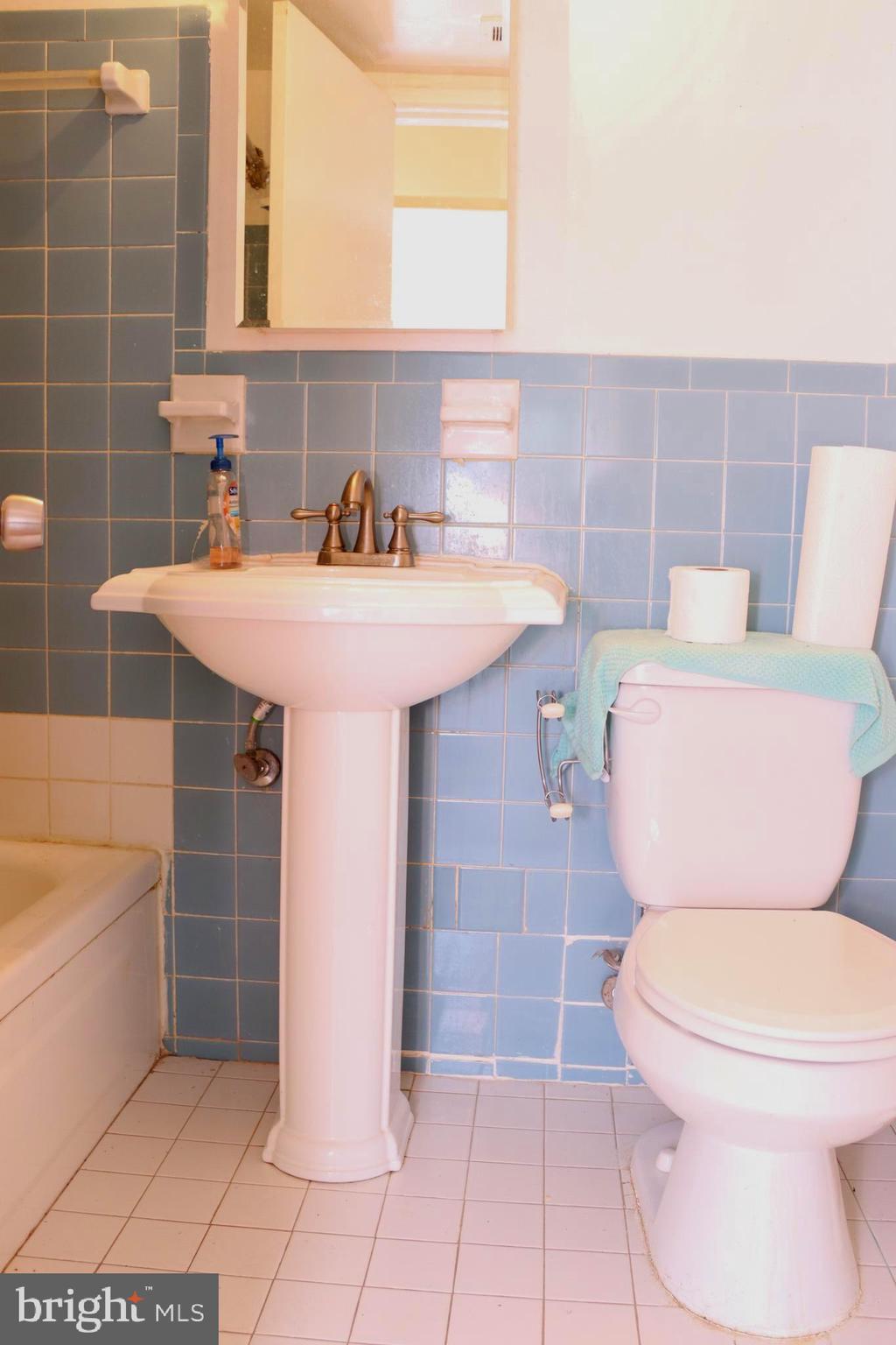 MARYLAND FARMS CONDO - Residential