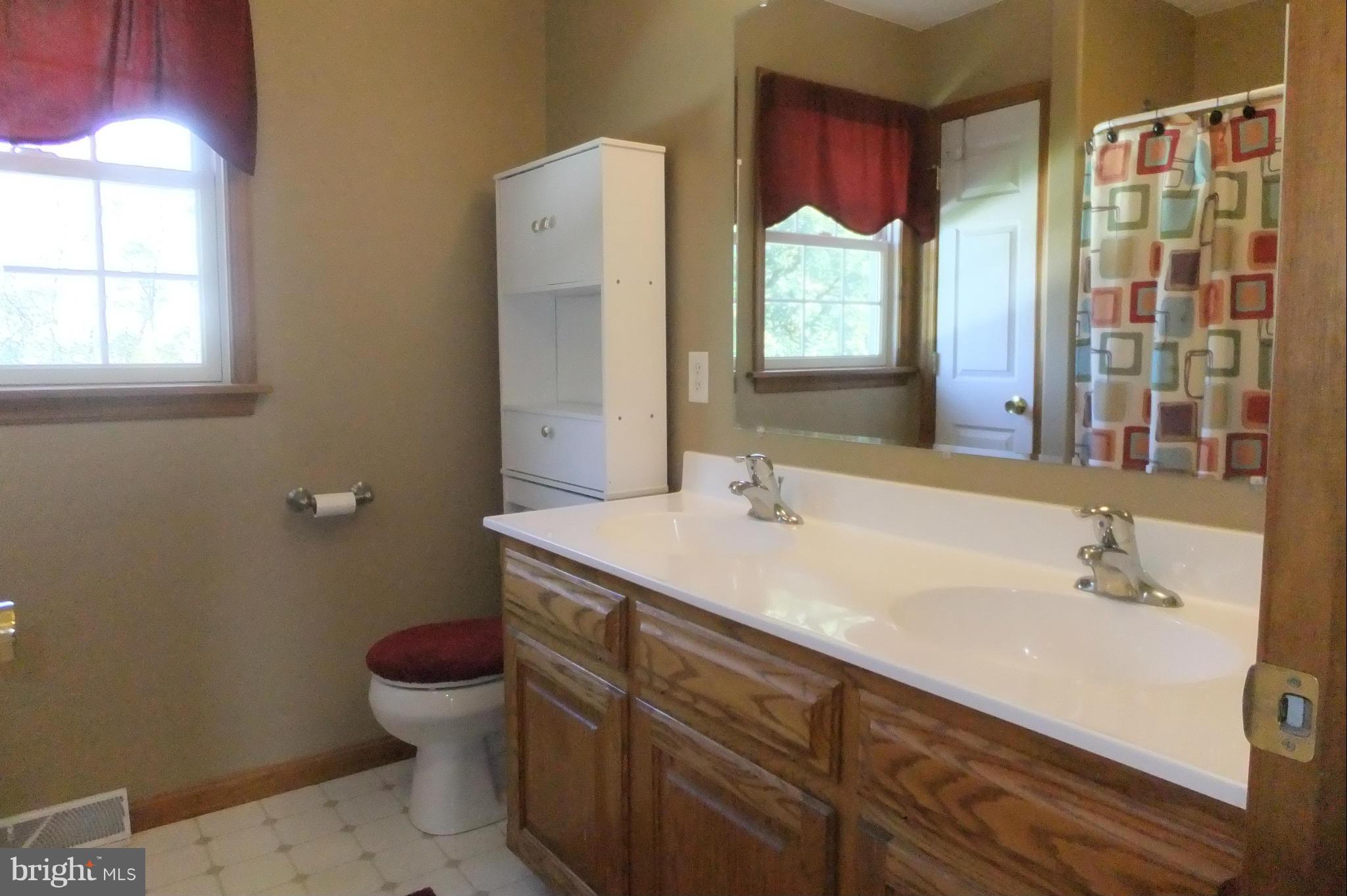 SOUTHAMPTON TWP - Residential
