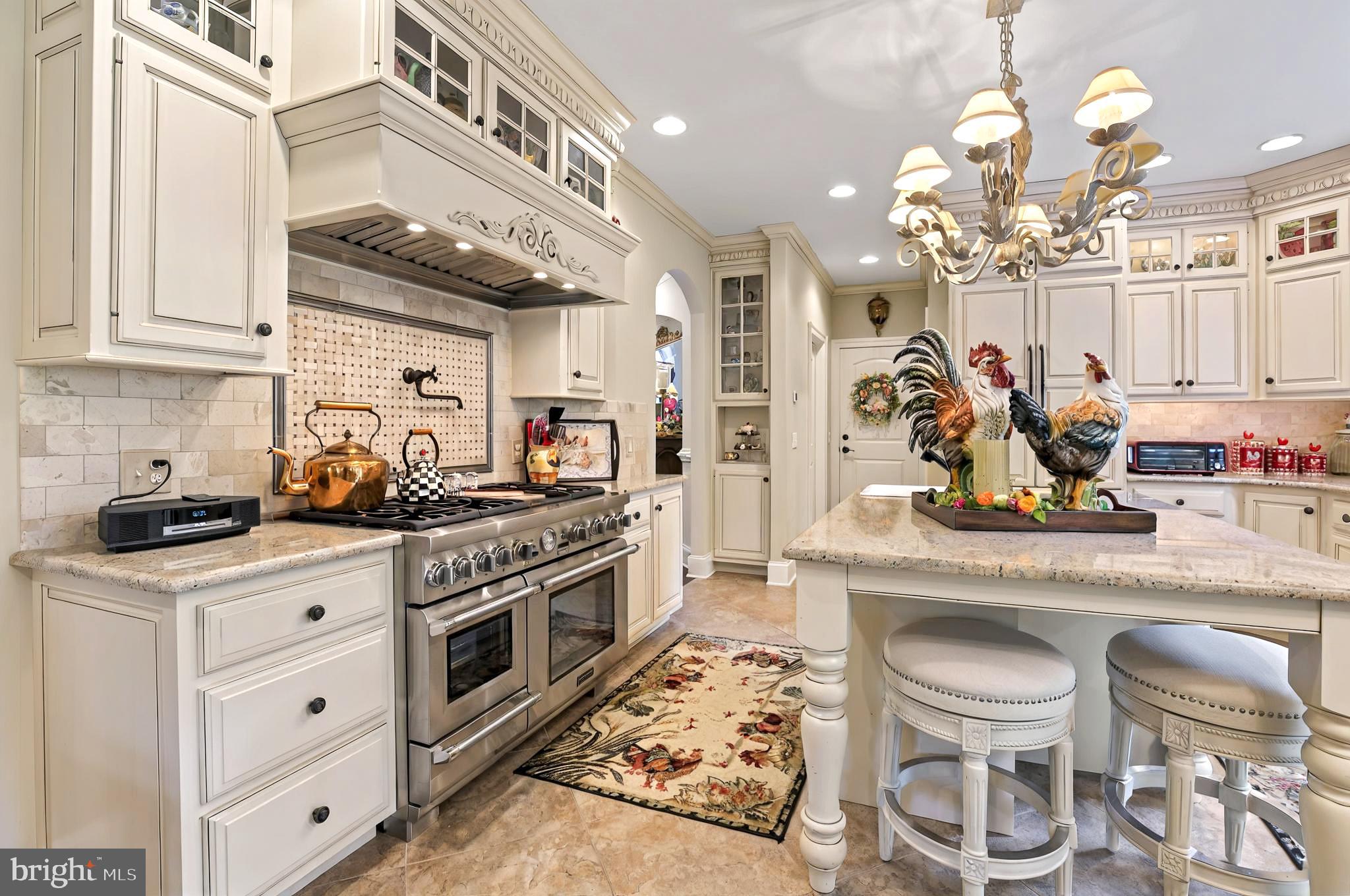 PINEHURST HILLS - Residential