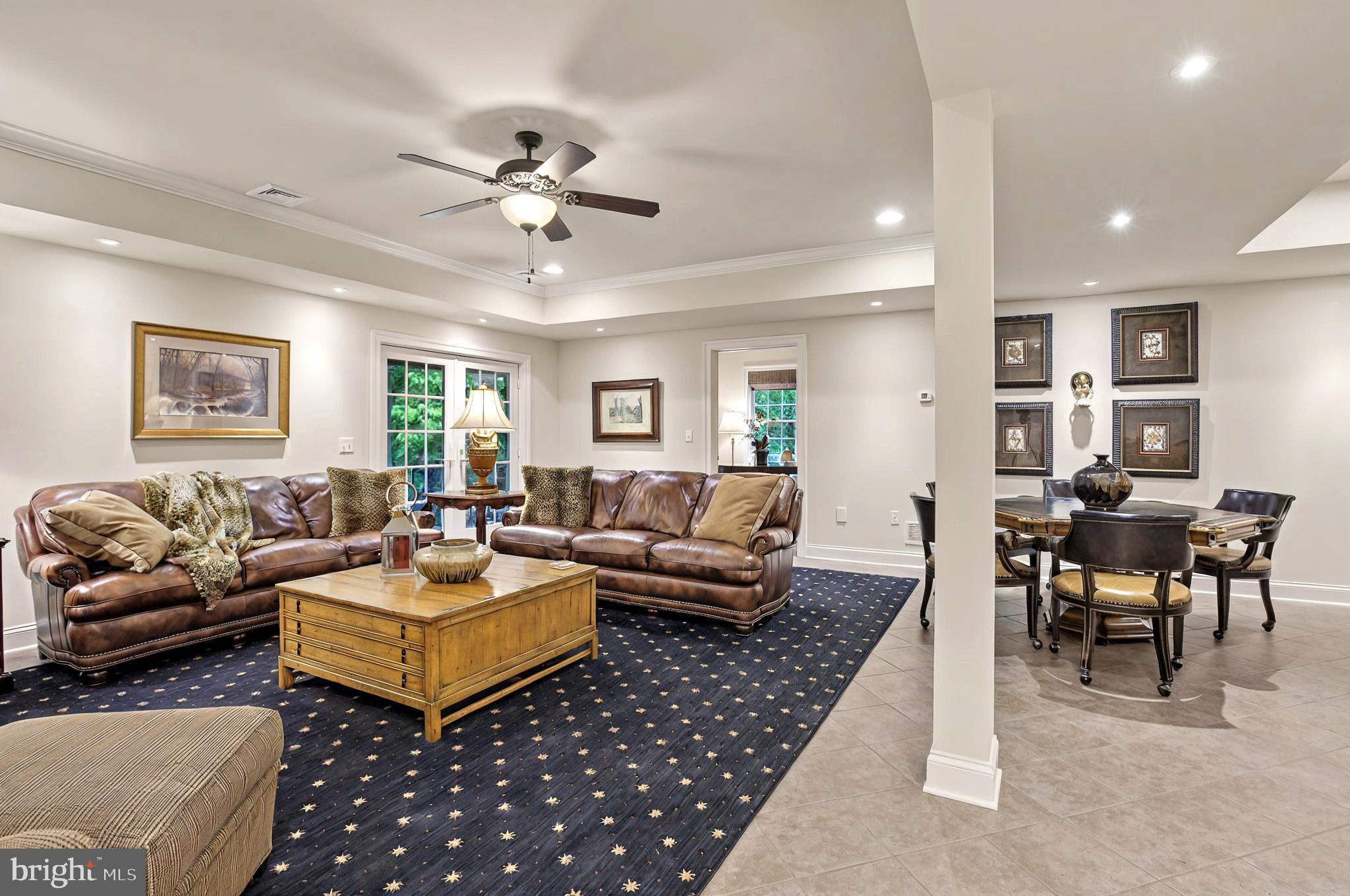 PINEHURST HILLS - Residential