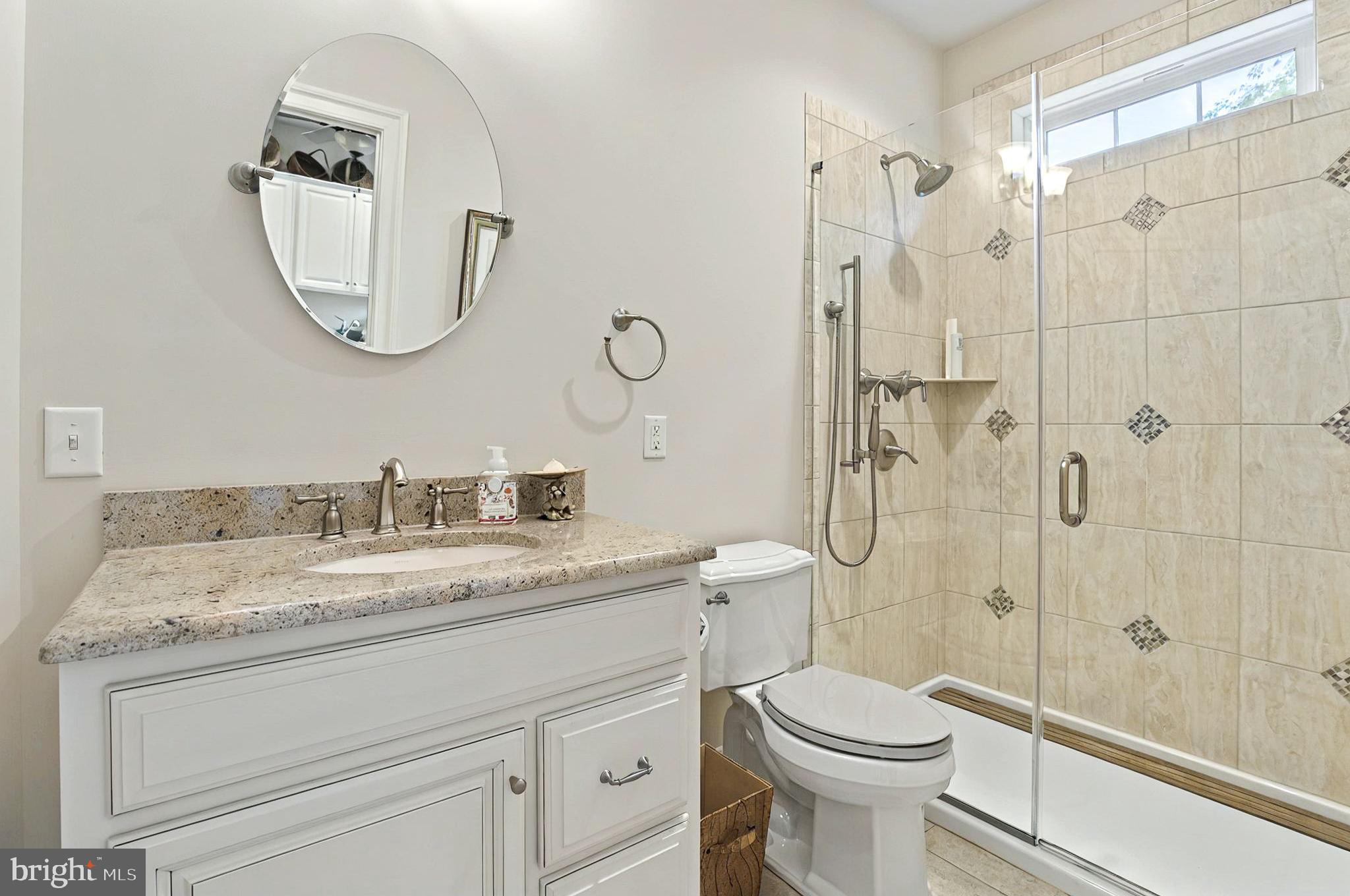 PINEHURST HILLS - Residential