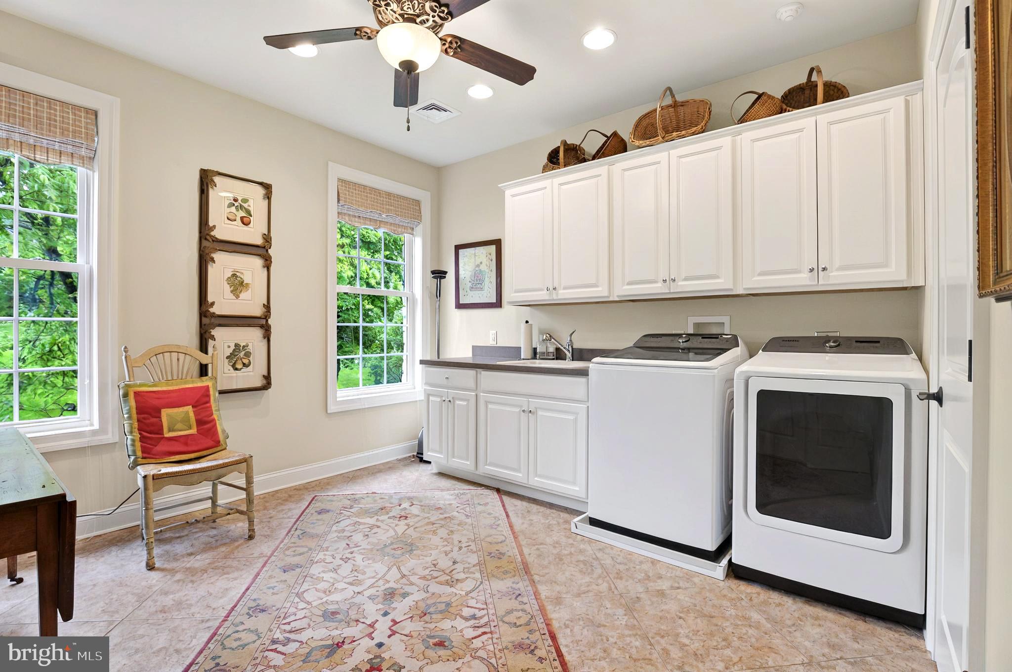 PINEHURST HILLS - Residential