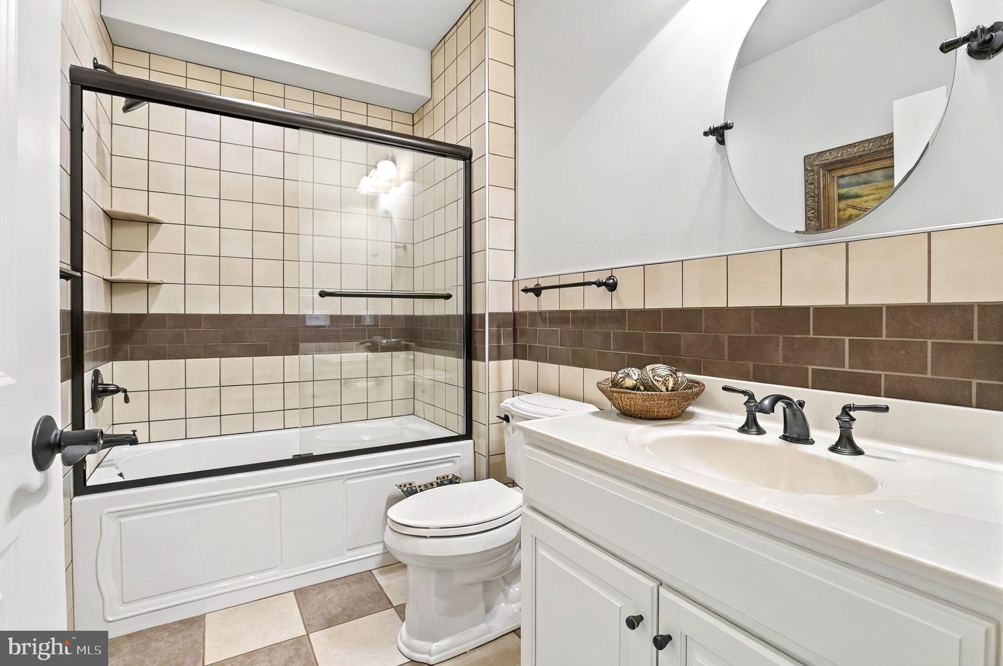 PINEHURST HILLS - Residential