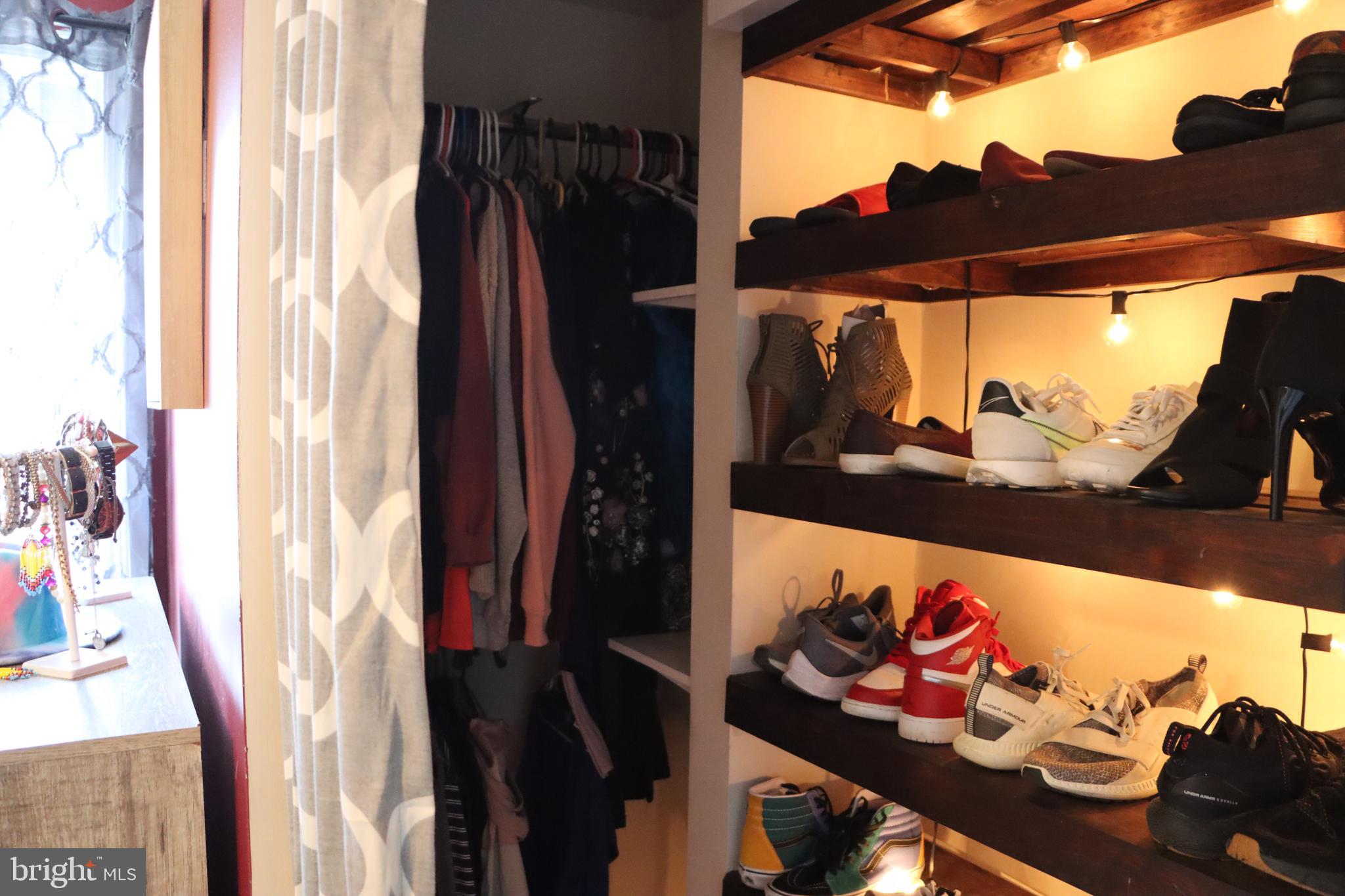 EDMONDSON VIILLAGE - Residential