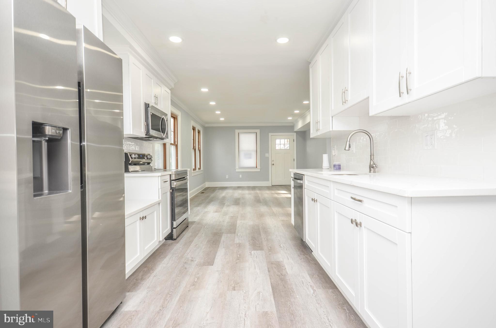 COLMAR MANOR- 1ST ADDN - Residential