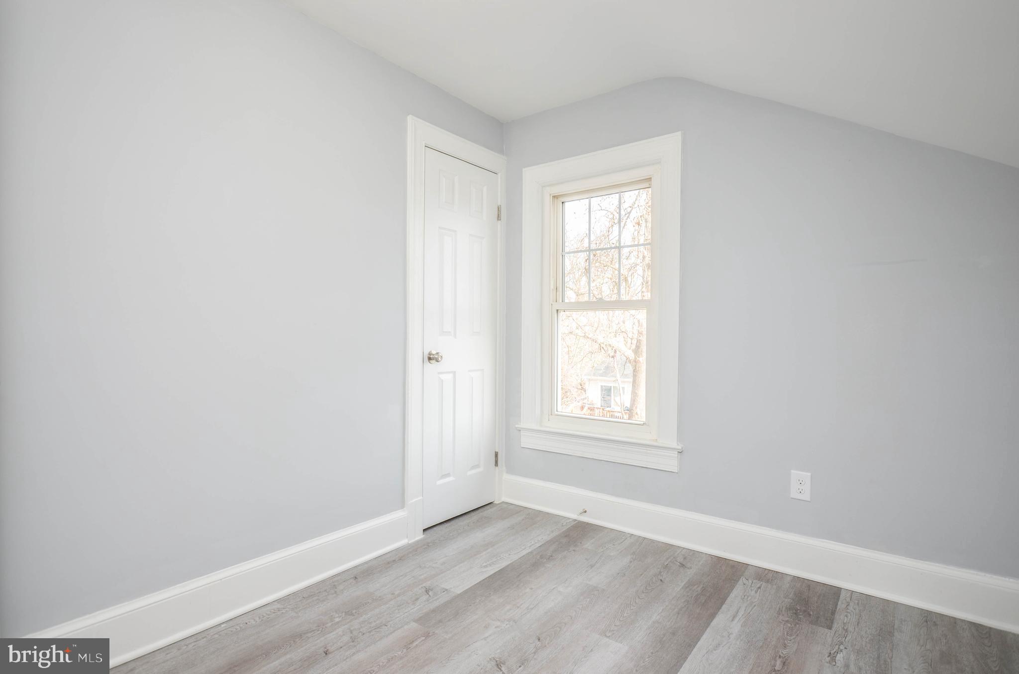 COLMAR MANOR- 1ST ADDN - Residential