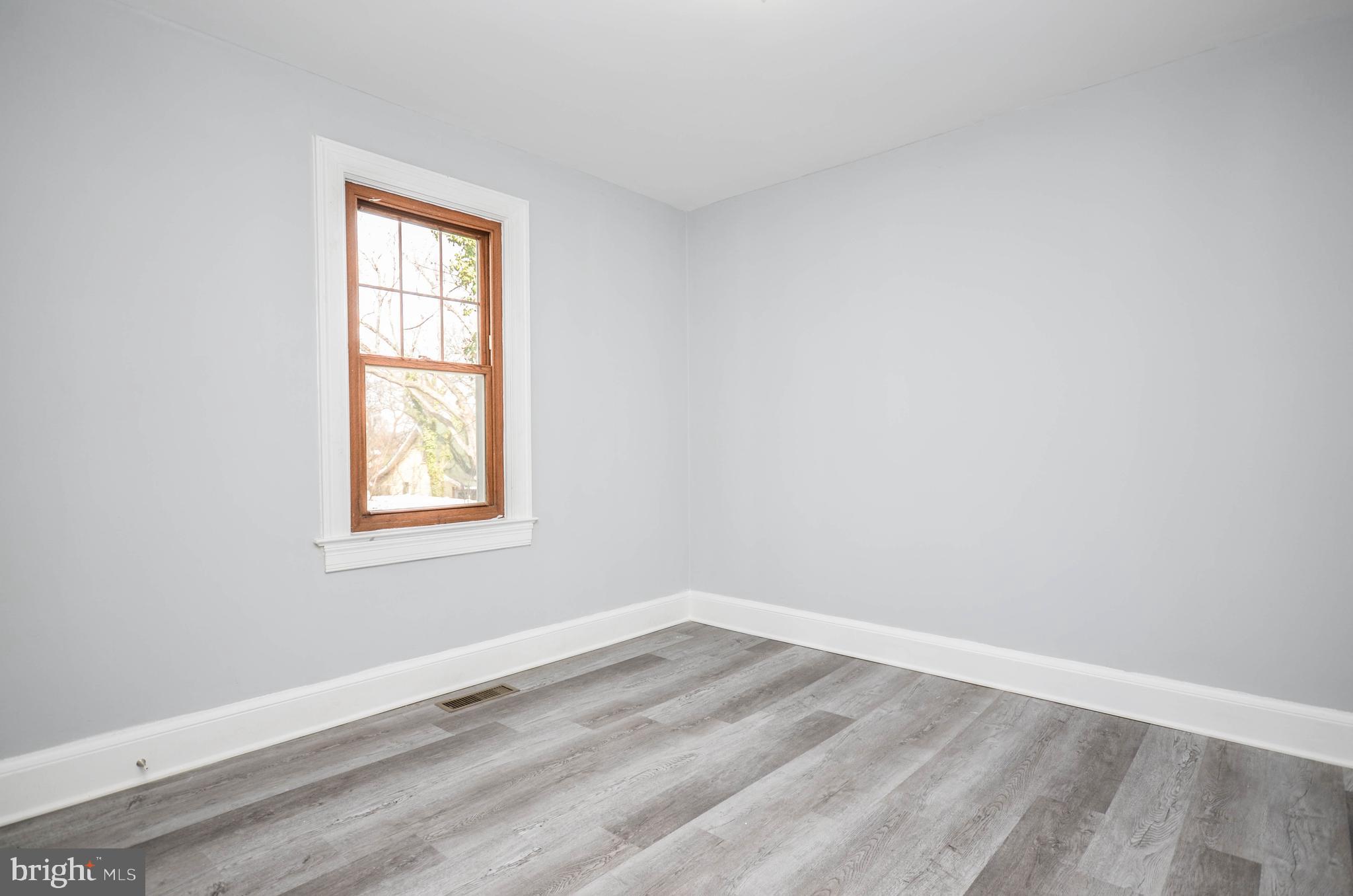 COLMAR MANOR- 1ST ADDN - Residential