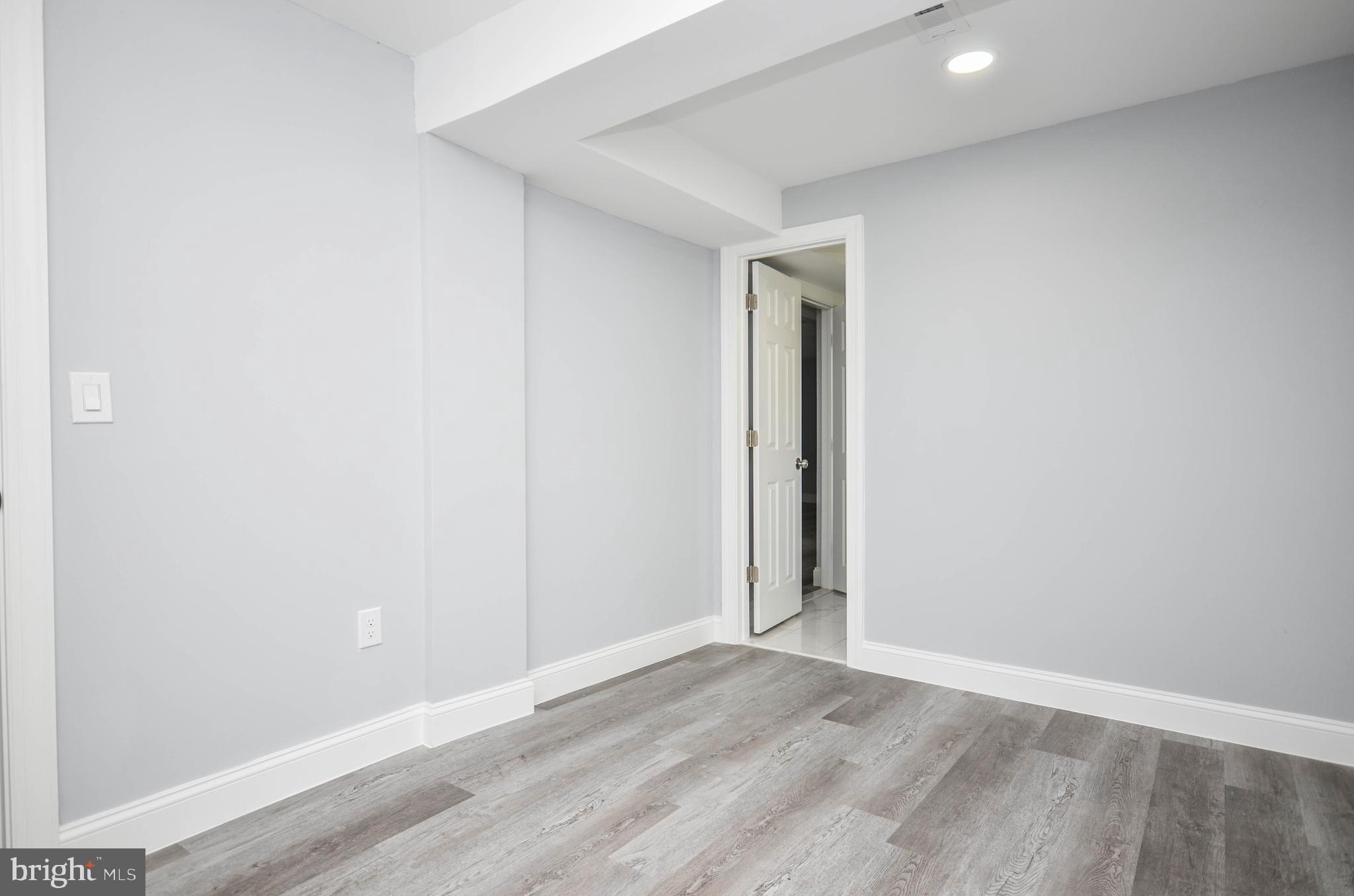 COLMAR MANOR- 1ST ADDN - Residential