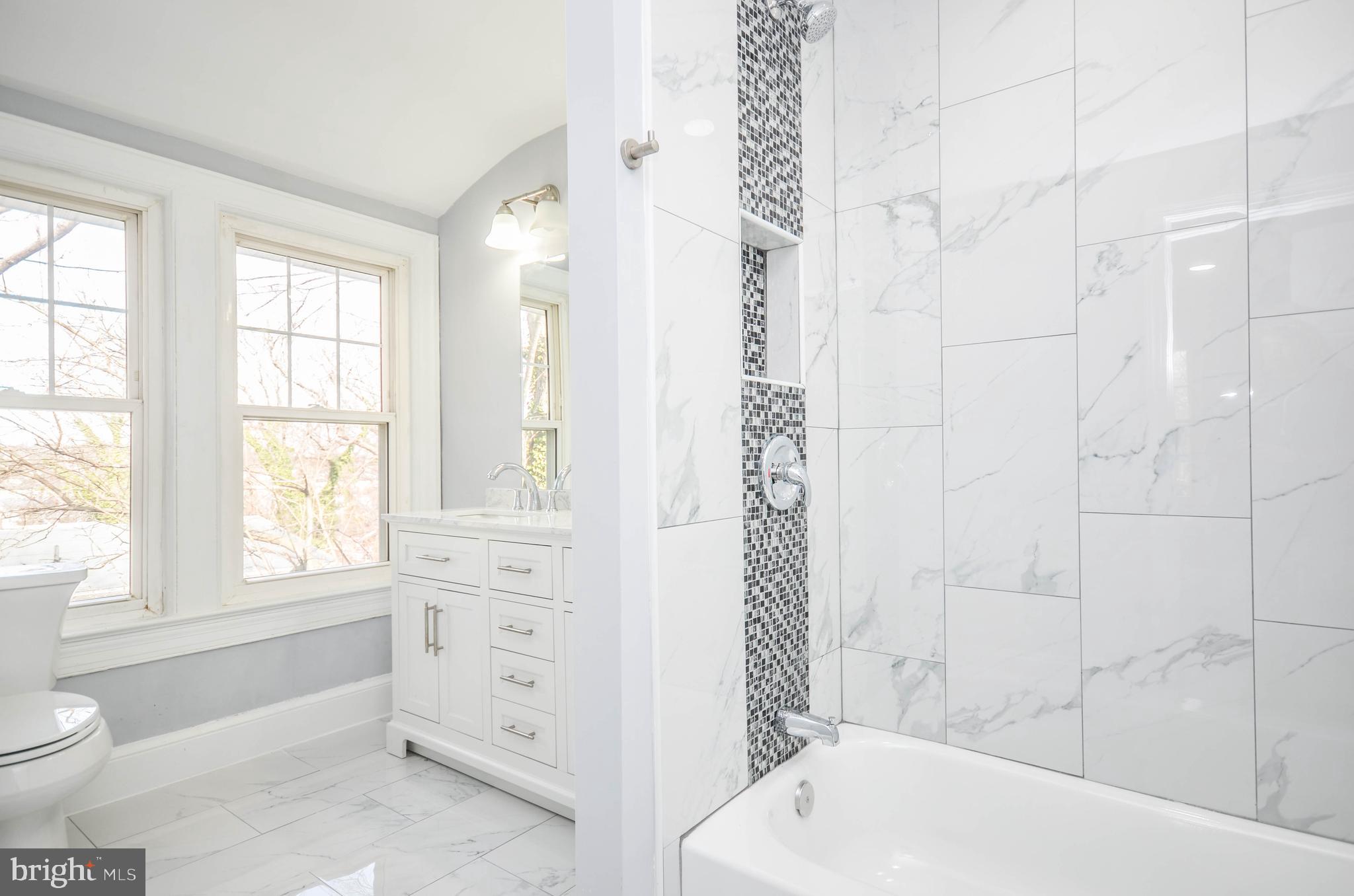 COLMAR MANOR- 1ST ADDN - Residential