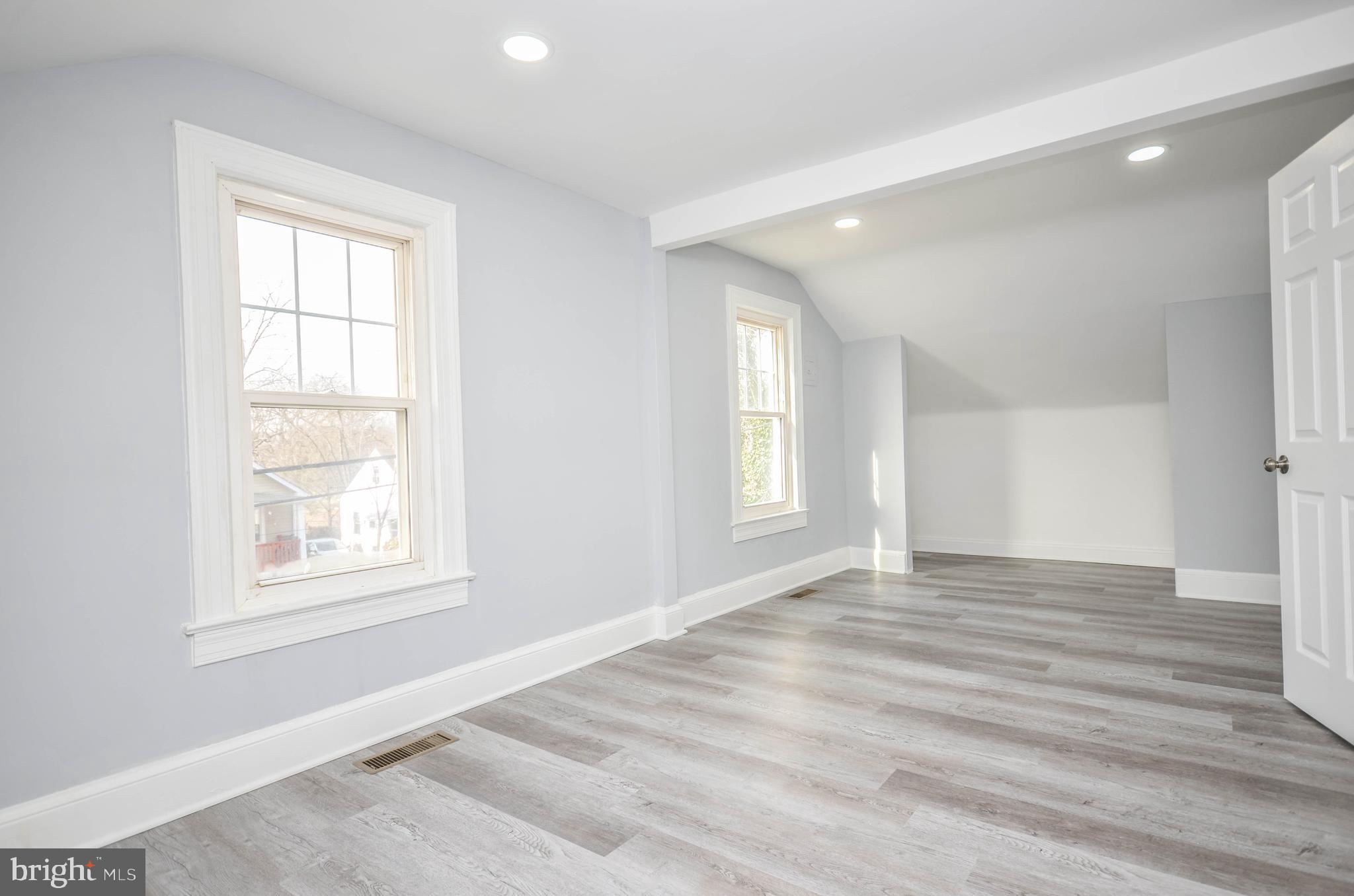 COLMAR MANOR- 1ST ADDN - Residential