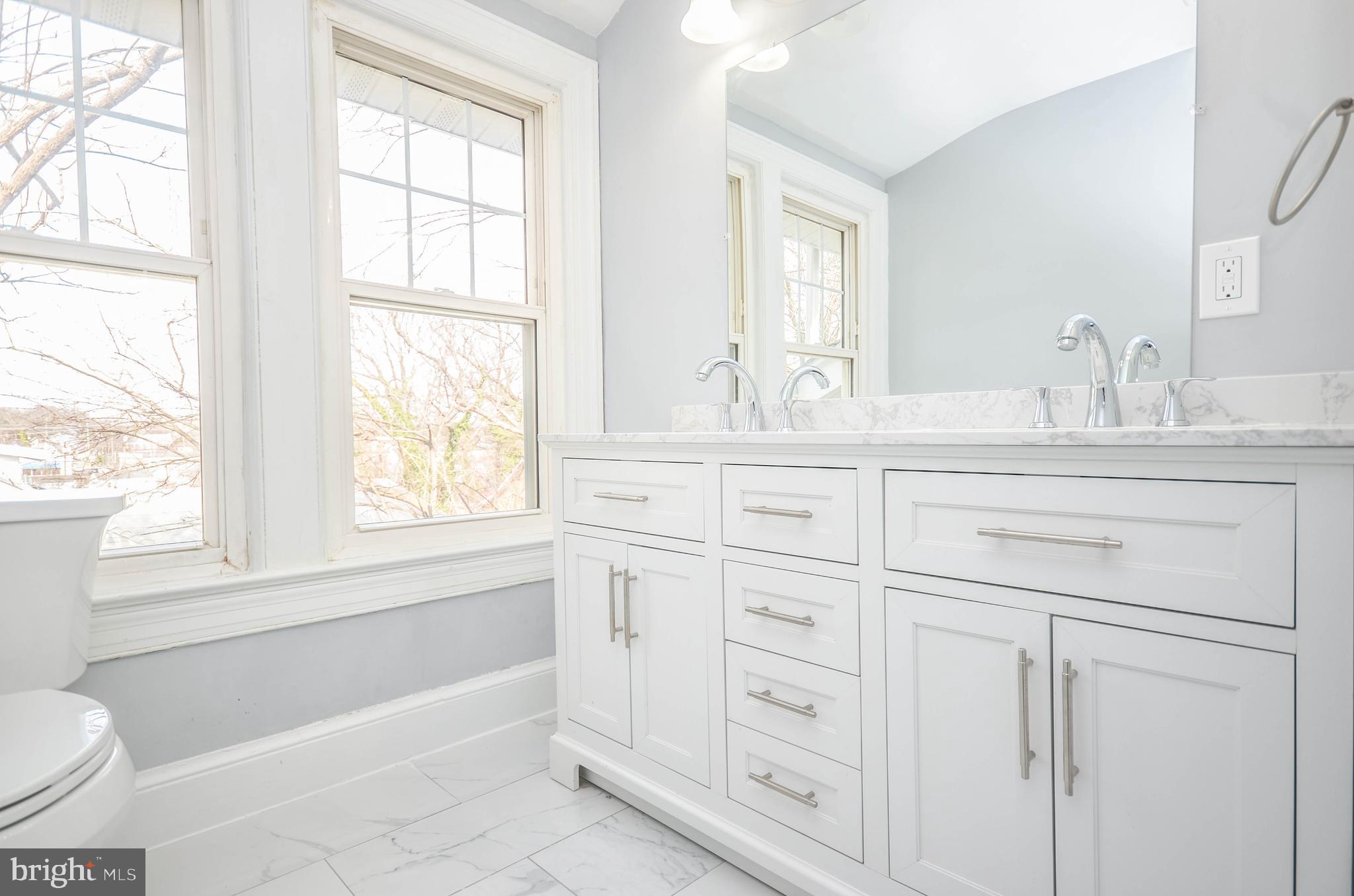 COLMAR MANOR- 1ST ADDN - Residential