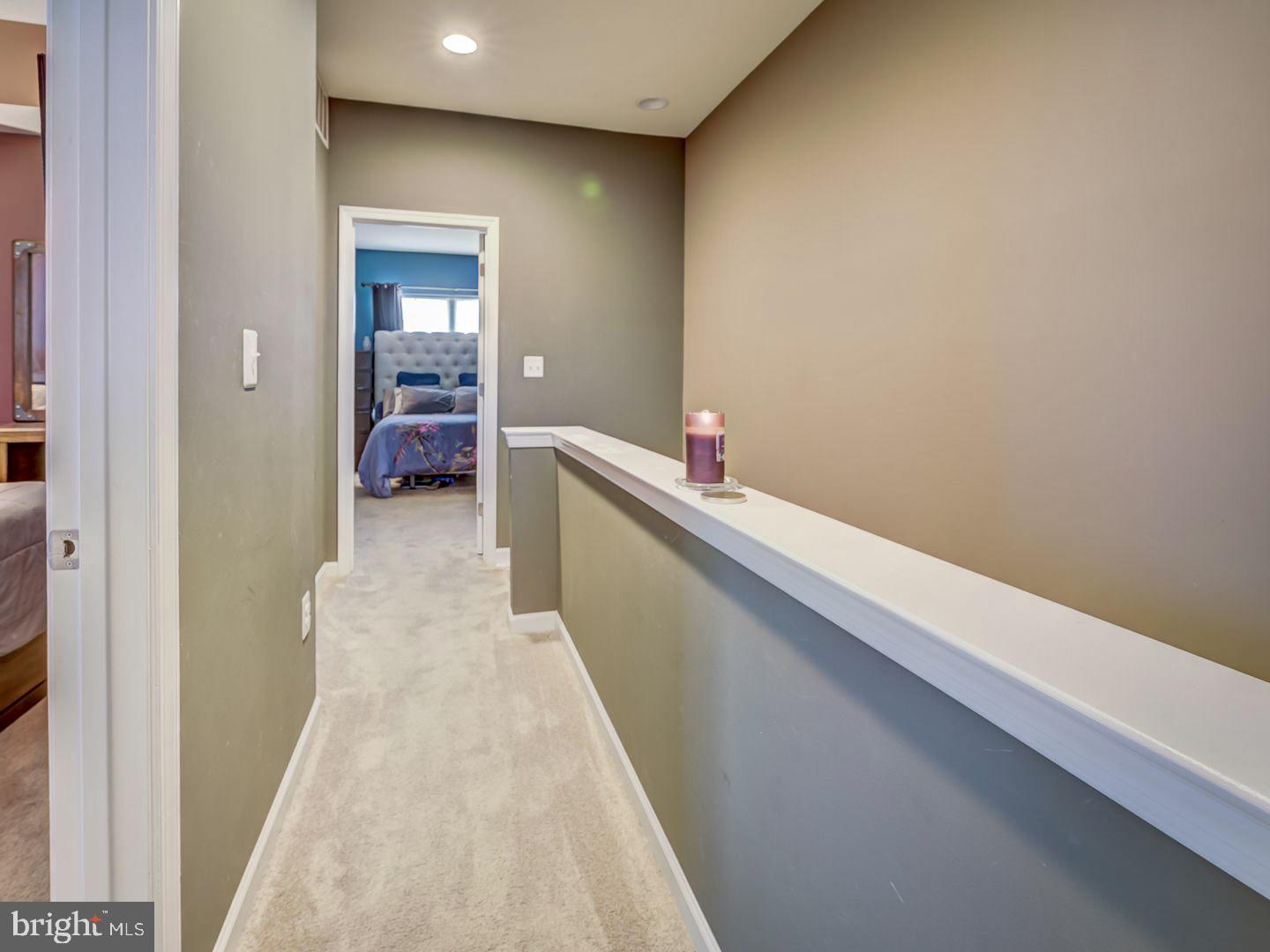 OAKVIEW VILLAGE - Residential