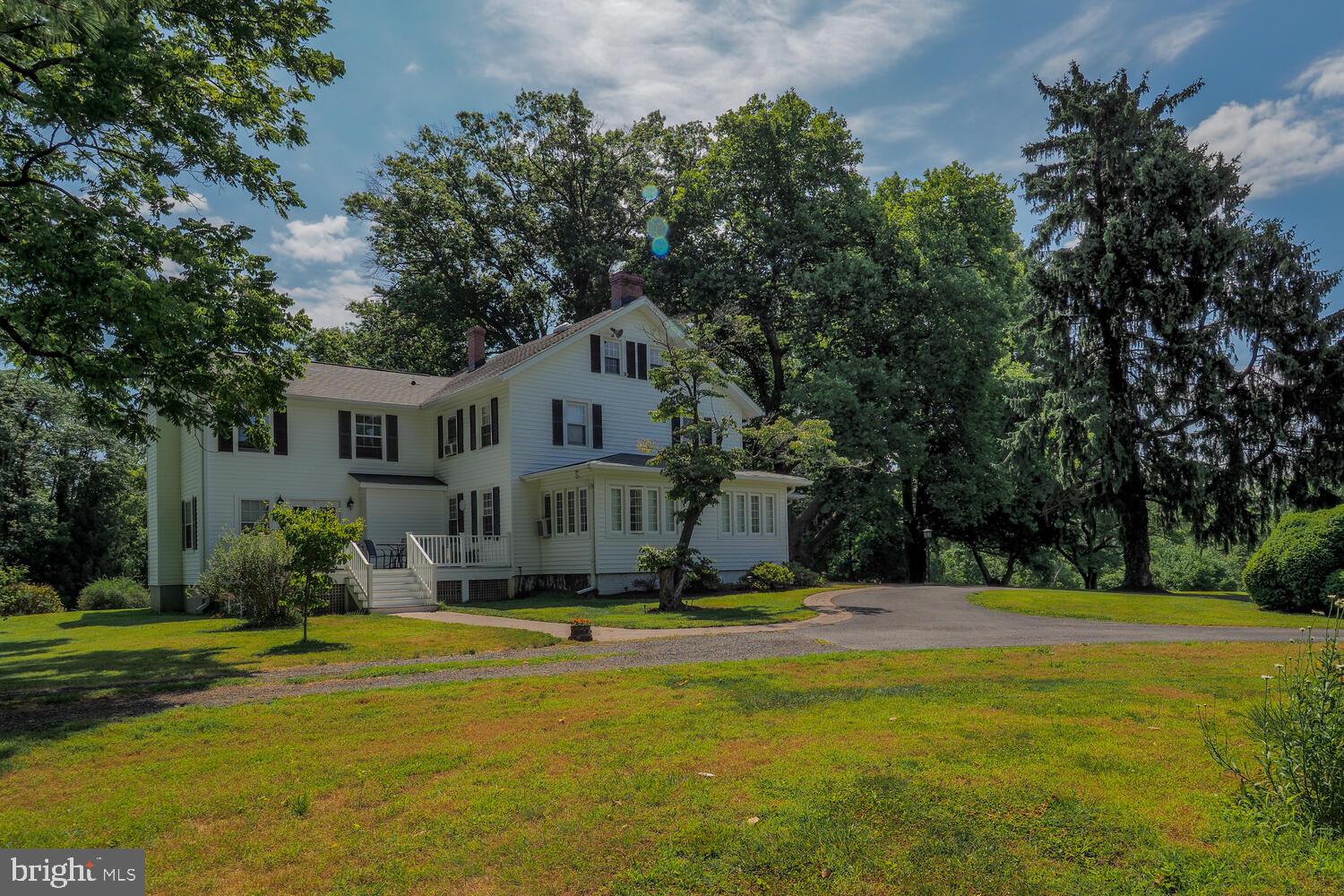 WEST RIVER - Residential