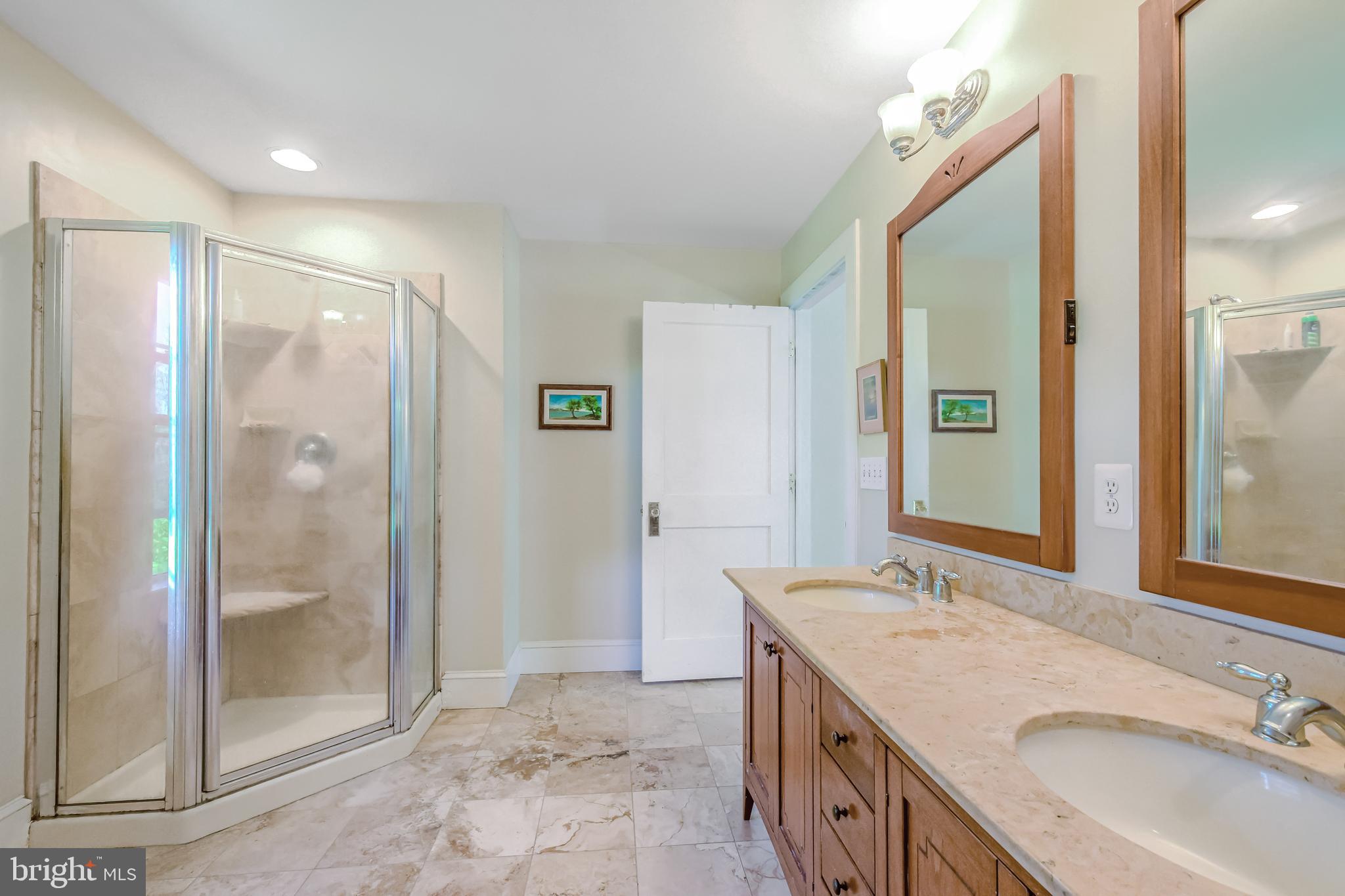 WEST RIVER - Residential