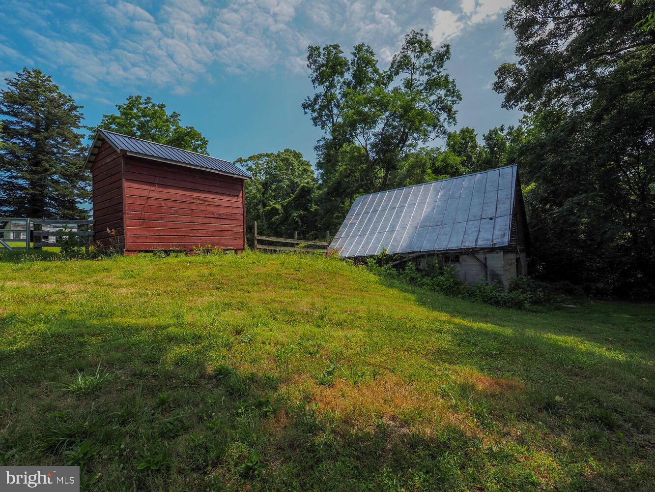WEST RIVER - Residential