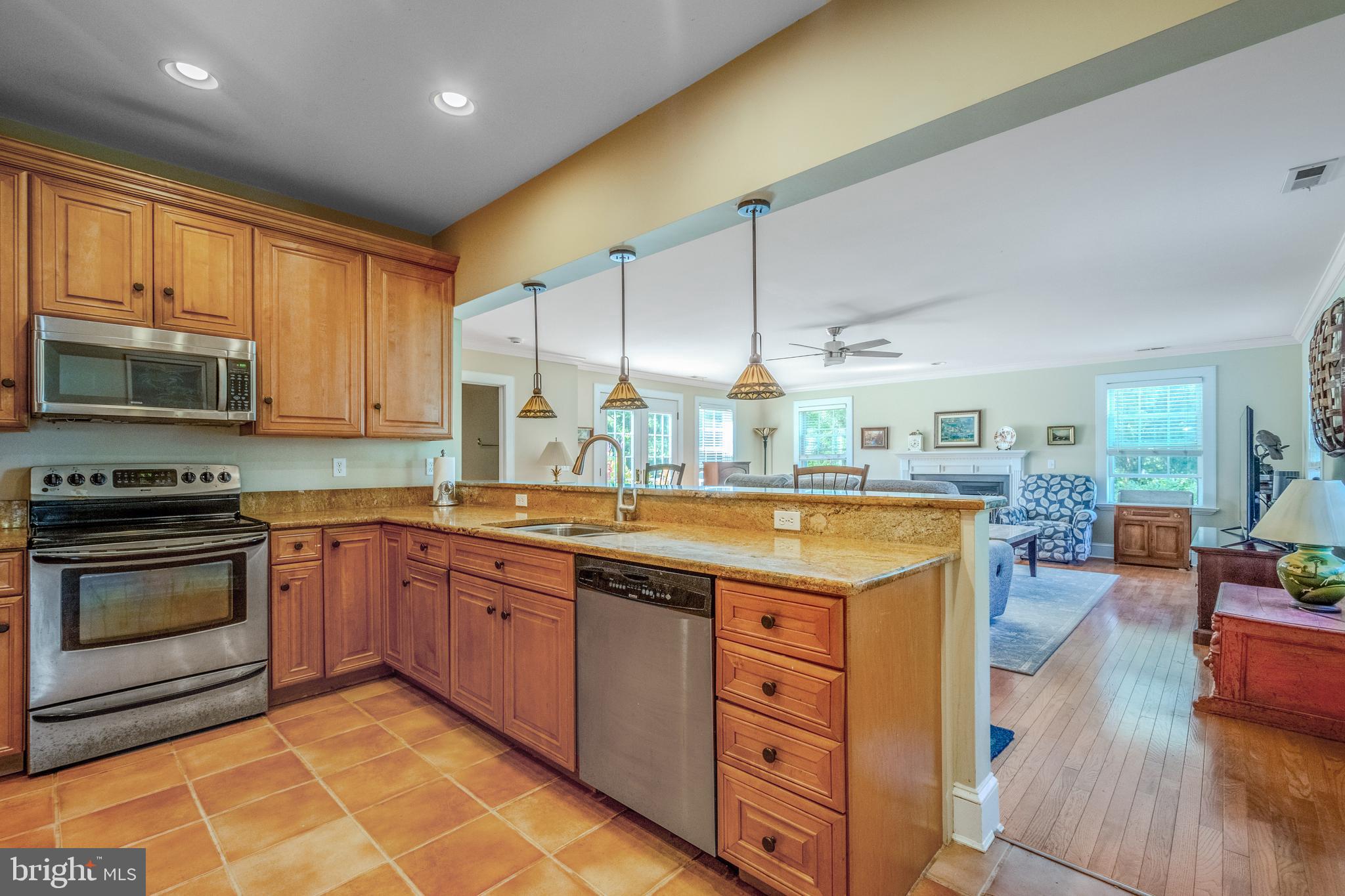 WEST RIVER - Residential